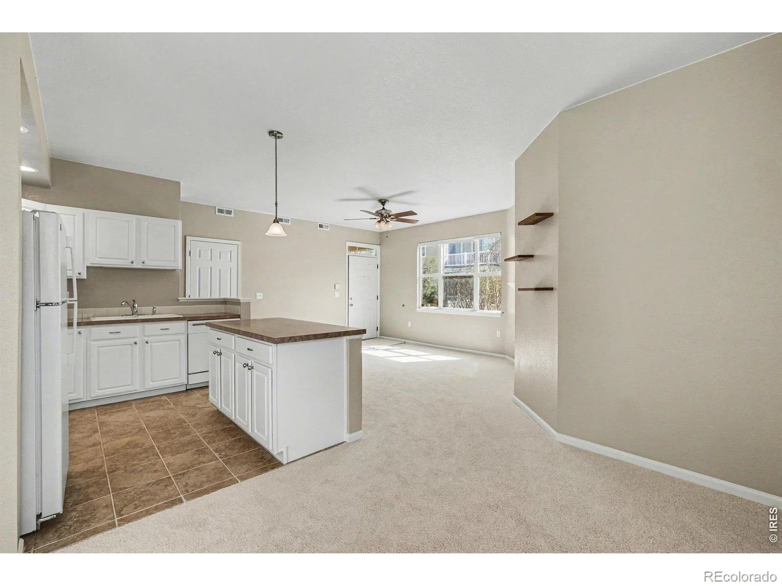 640 Gooseberry Drive #806 Longmont CO 80503 | MLS #RECIR1054918 06182026235336 1600 5