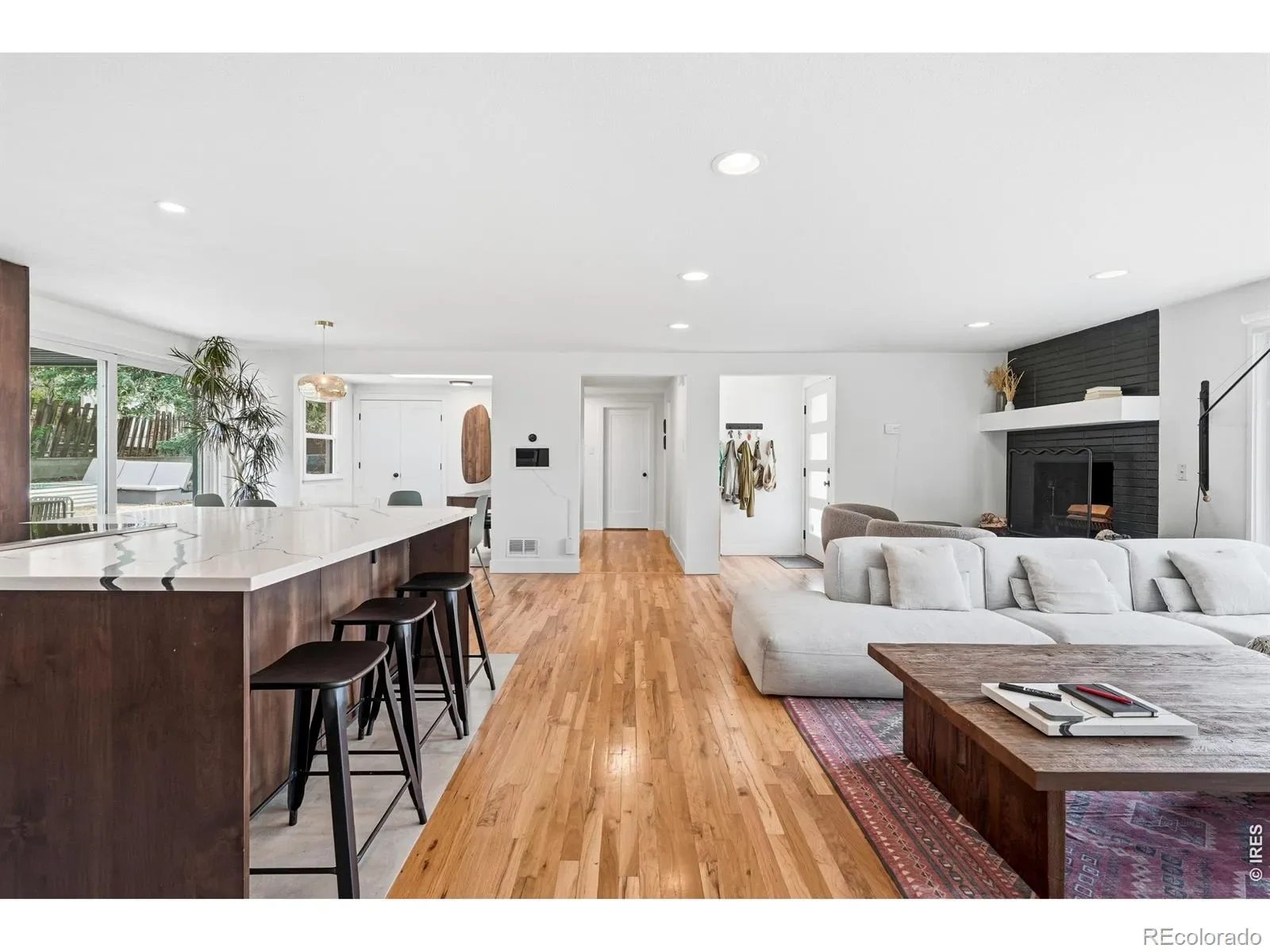 03292026002317 1600 11