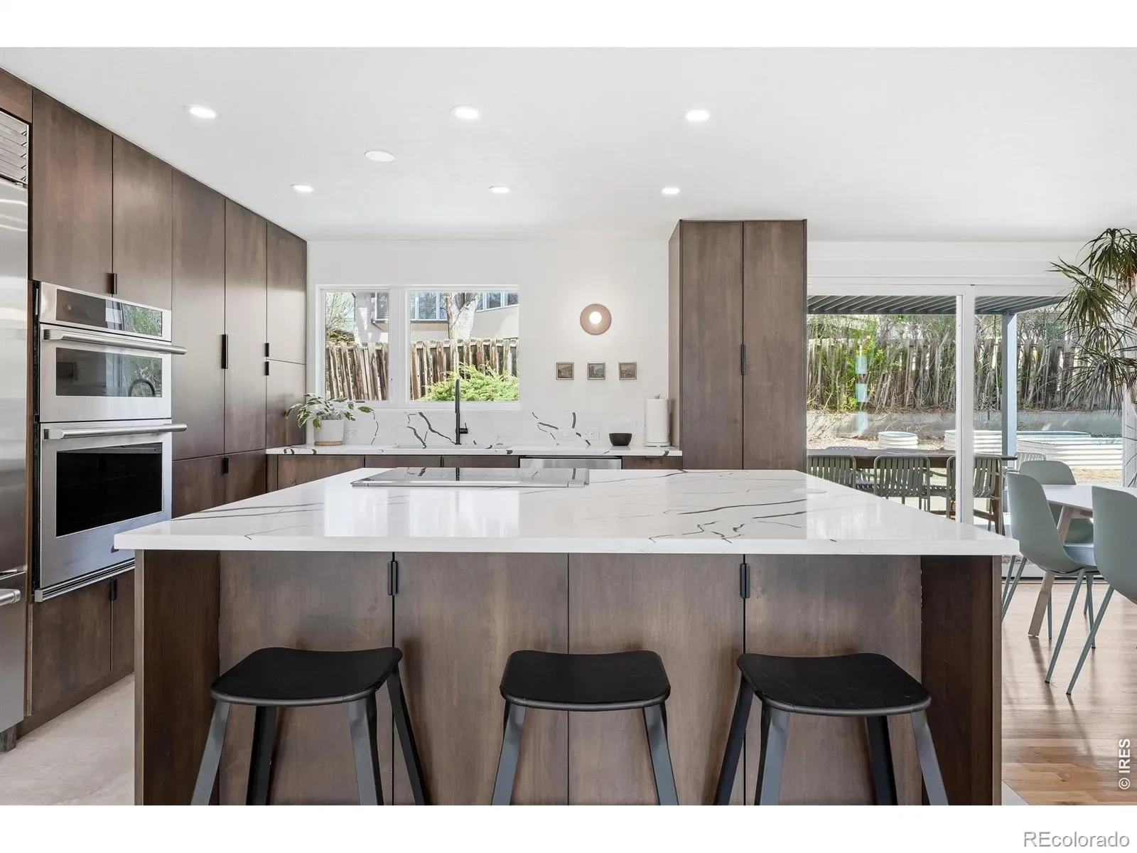 03292026002317 1600 2