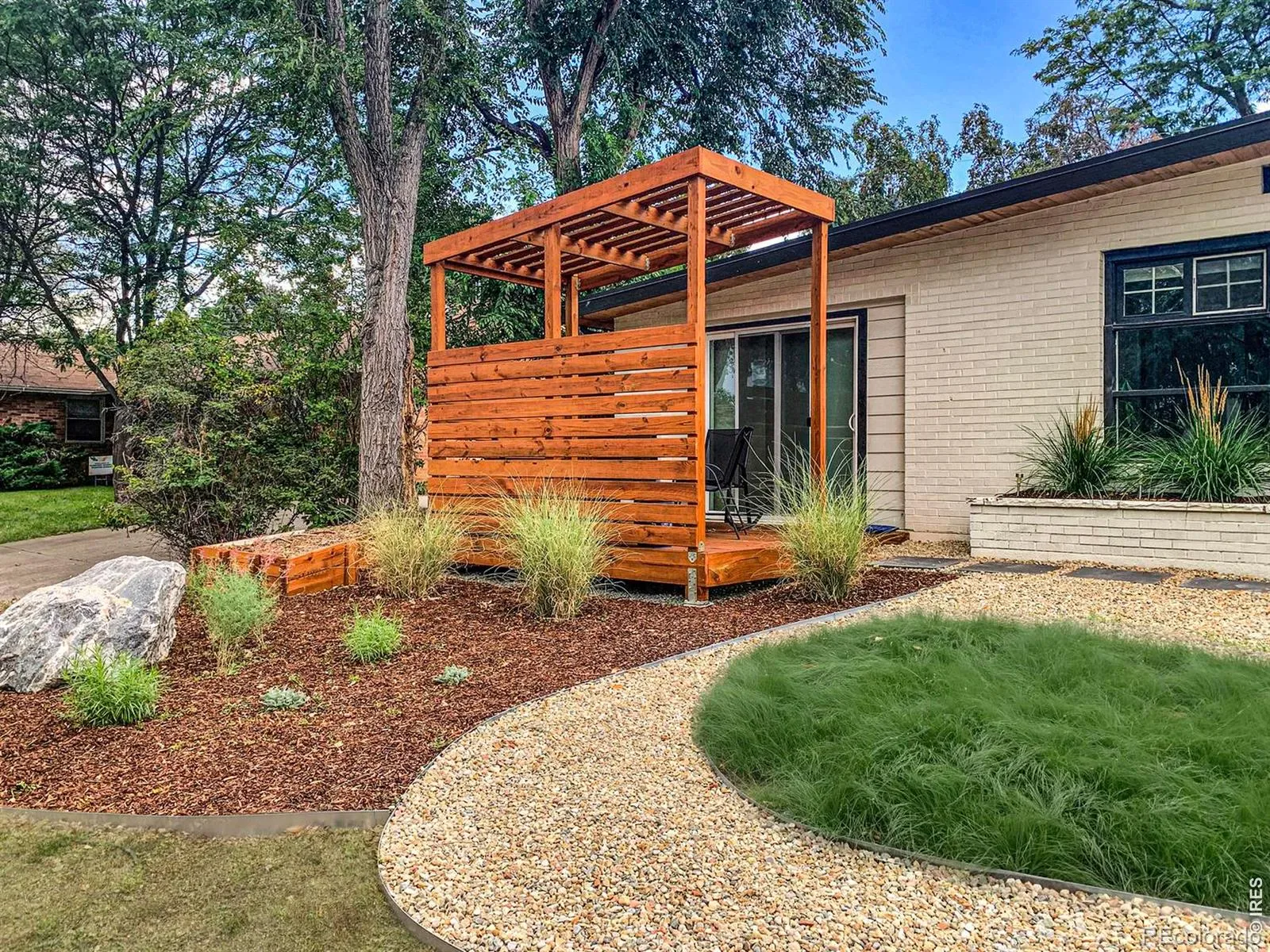 03292026002317 1600 4