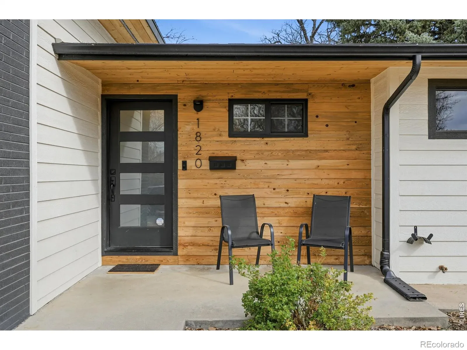 03292026002317 1600 6