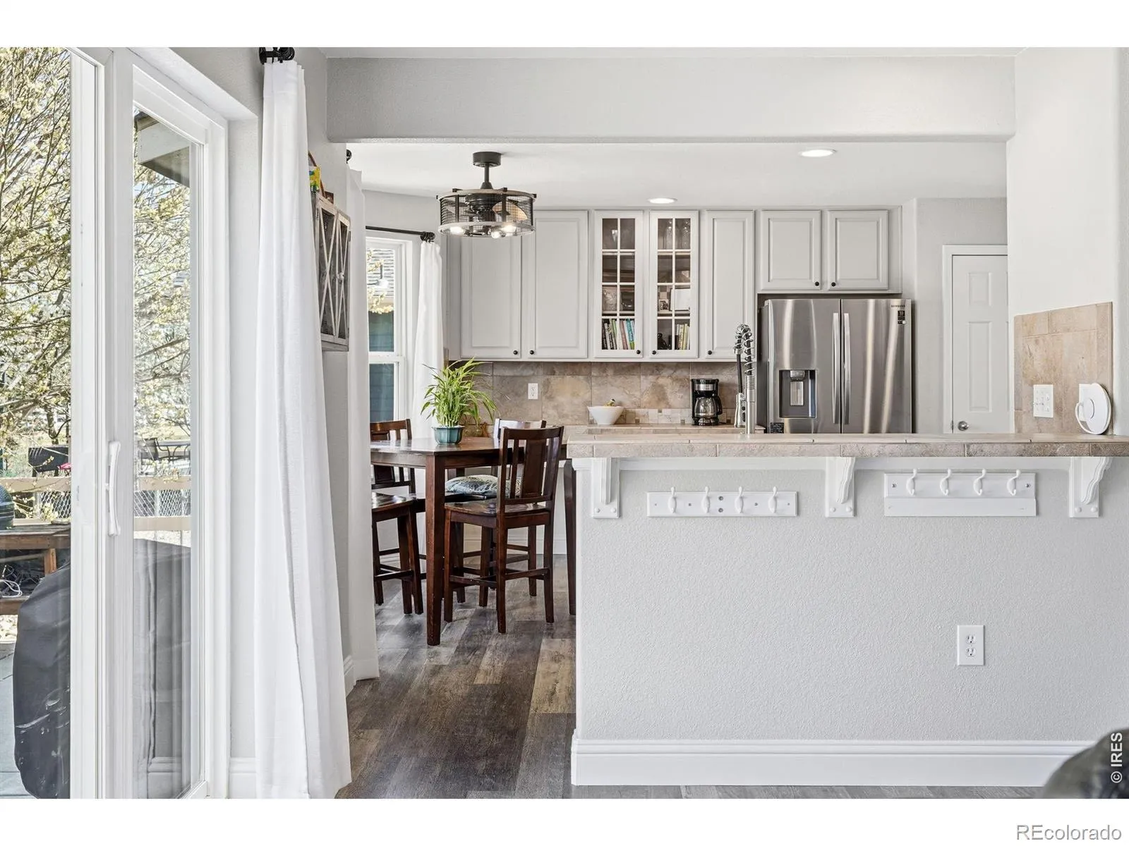 5204 Clover Basin Drive Longmont CO 80503 MLS #RECIR1054977 04302026010608 1600 5