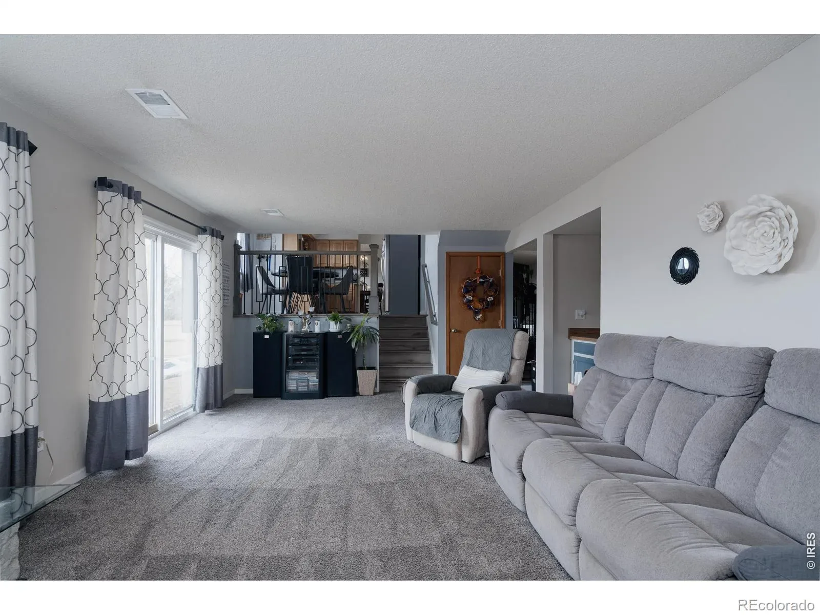 03282026004259 1600 12