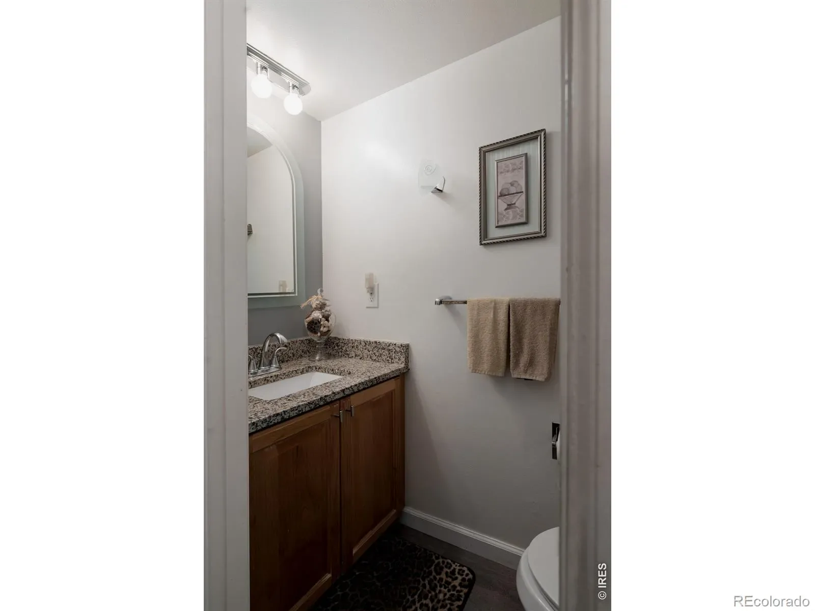 03282026004259 1600 17