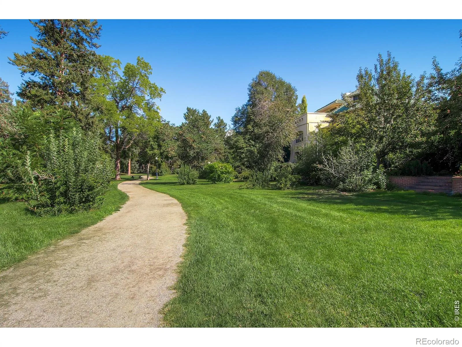 1375 N Williams Street #105 Denver CO 80218 | MLS #REC5733103 09232026055922 1600 39