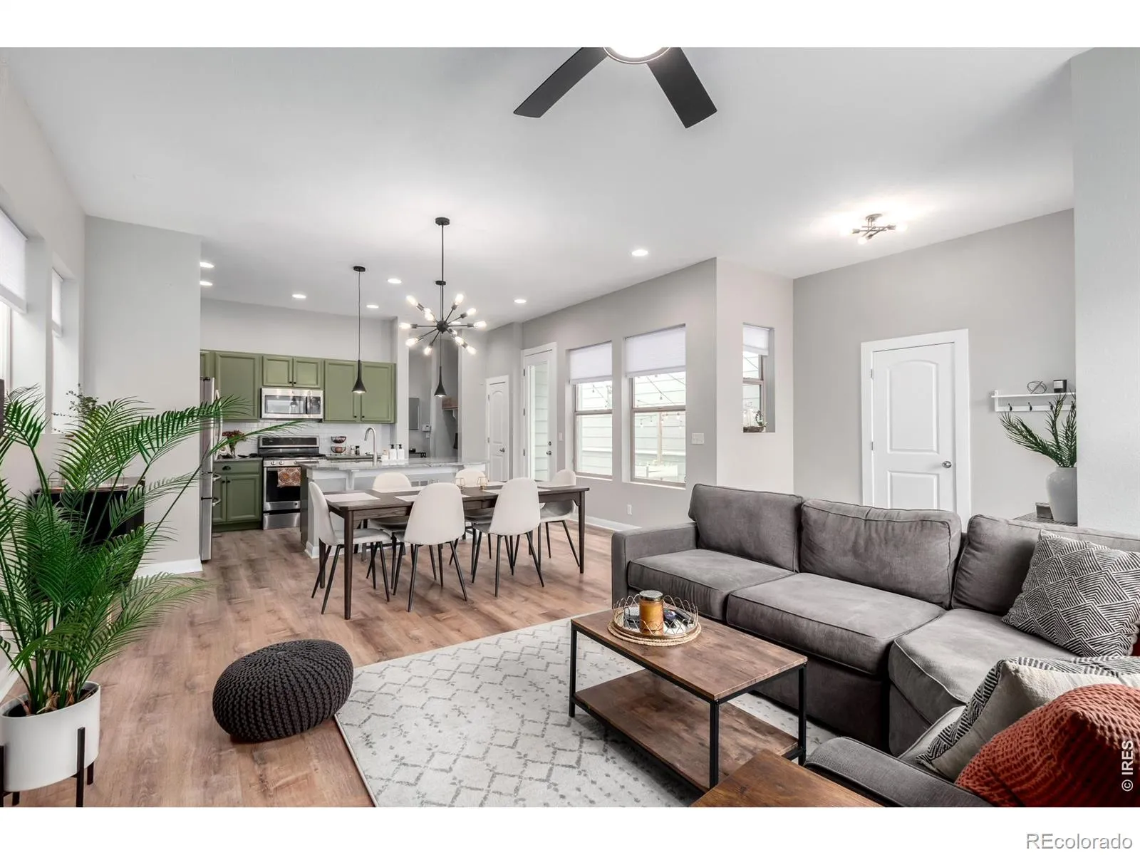 1440 W 67th Avenue Denver CO 80221 MLS #RECIR1055056 05122026011908 1600 10