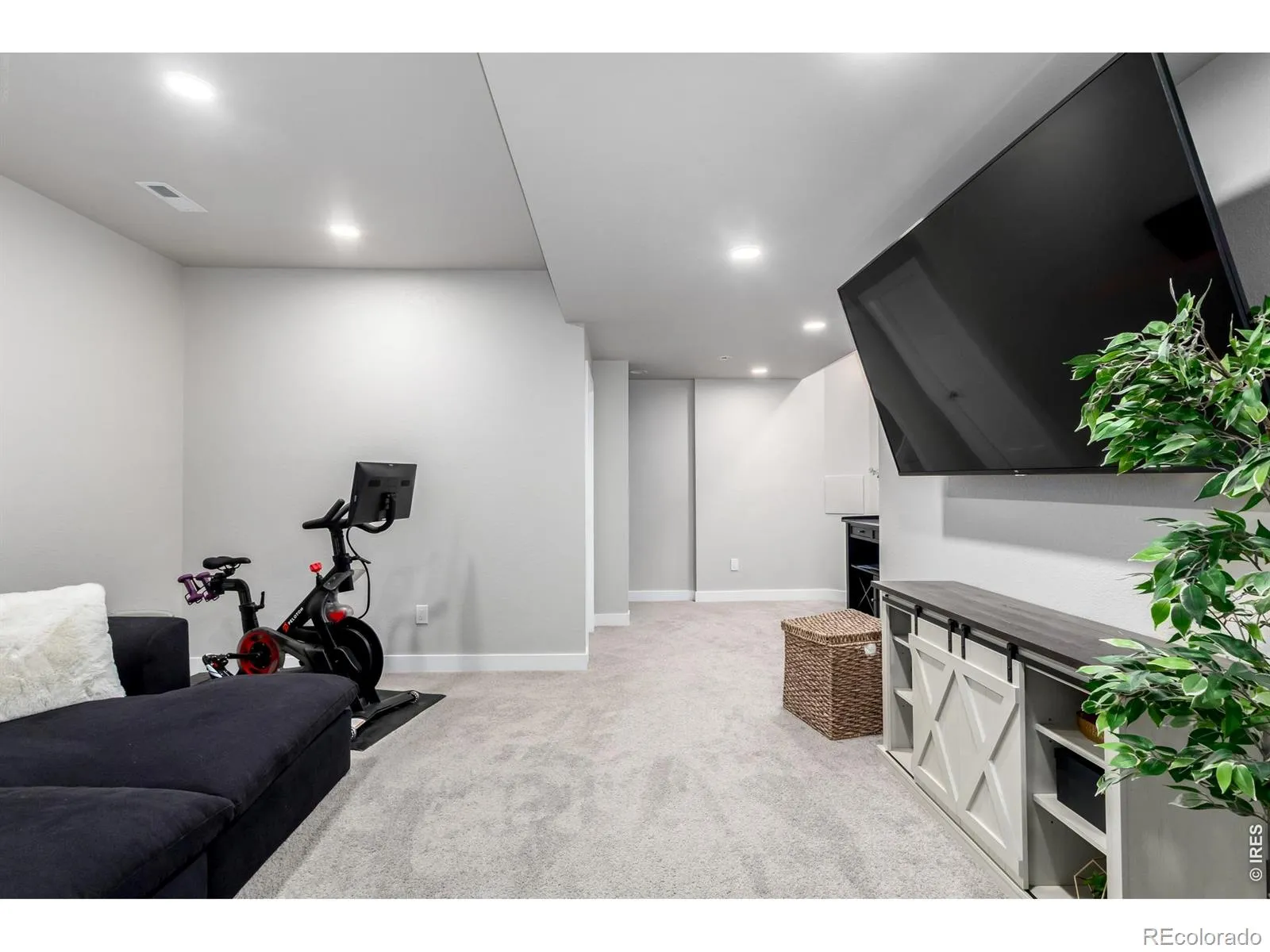 1440 W 67th Avenue Denver CO 80221 MLS #RECIR1055056 05122026011908 1600 23