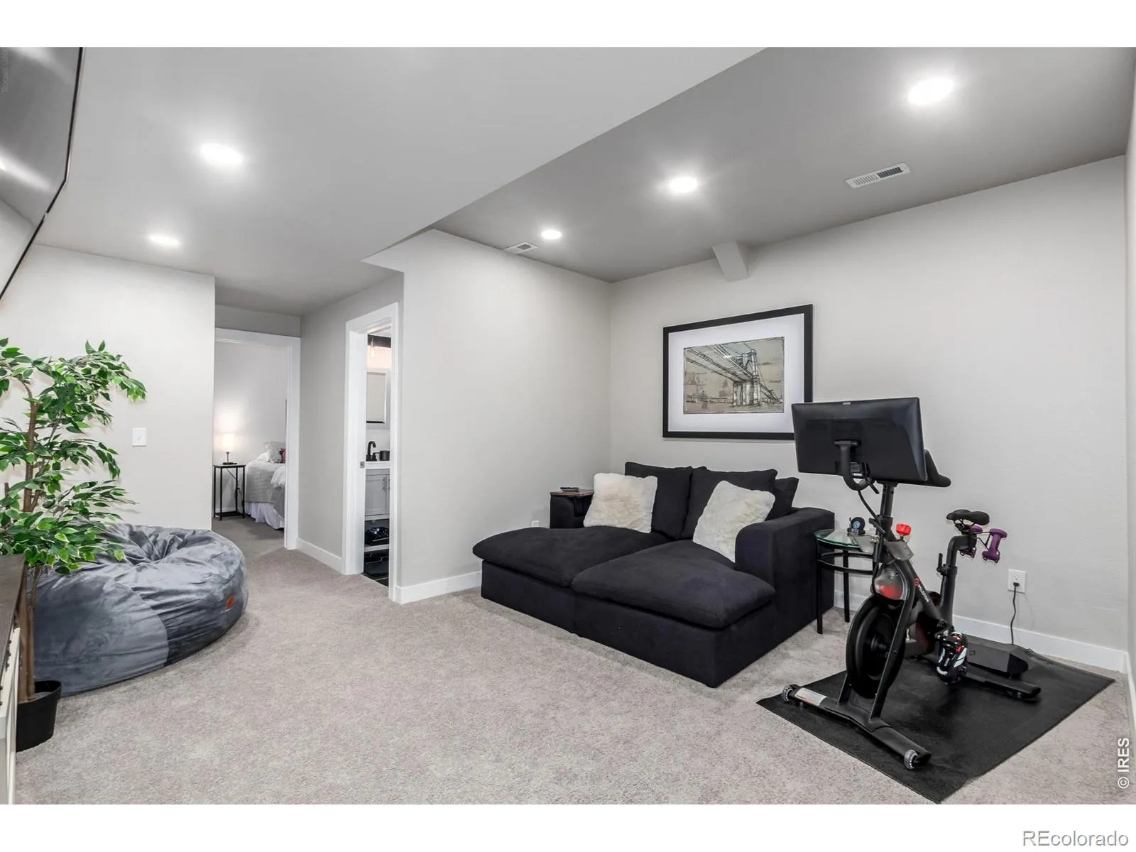 1440 W 67th Avenue Denver CO 80221 MLS #RECIR1055056 05122026011908 1600 6