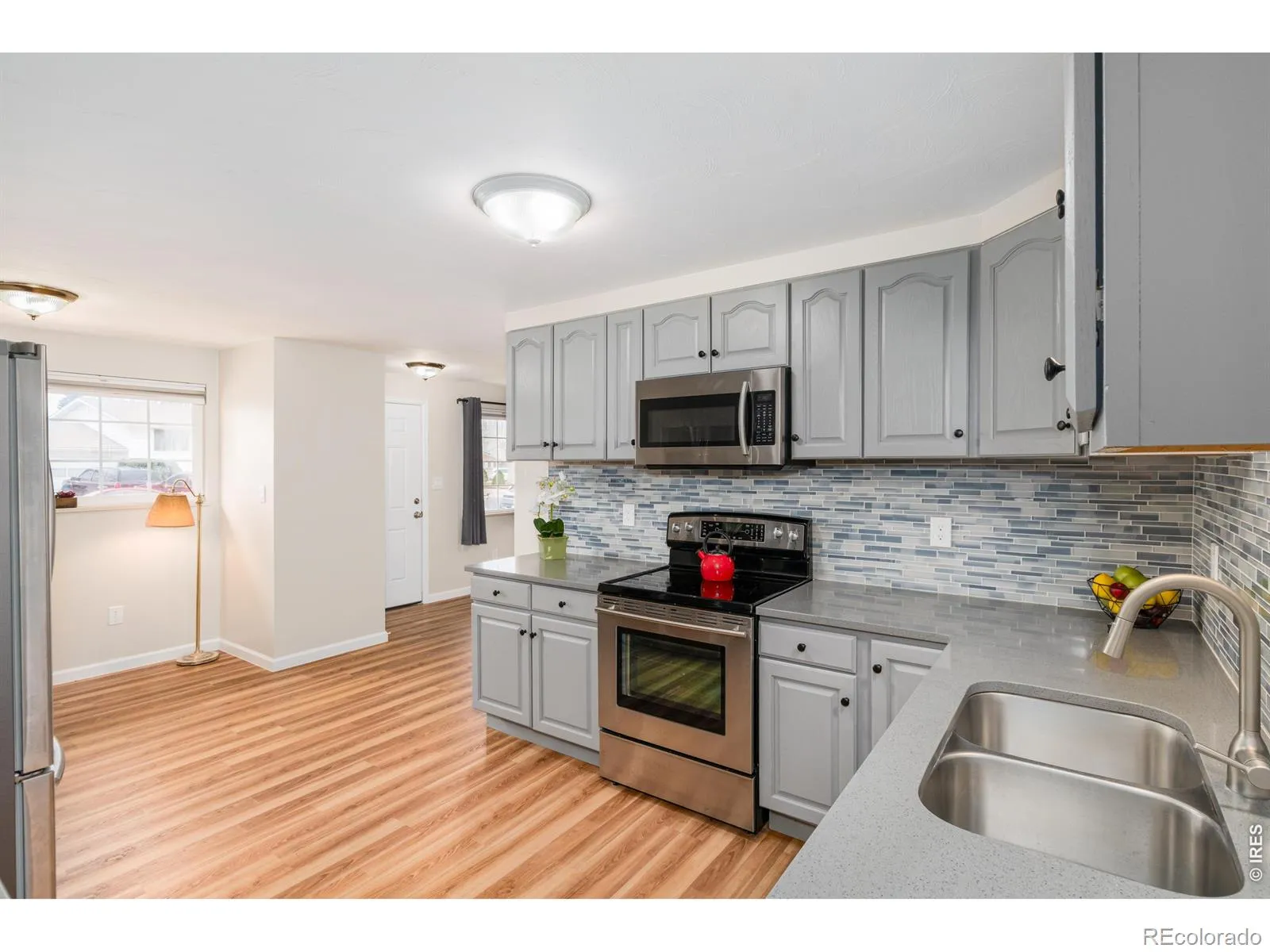 04042026005321 1600 16