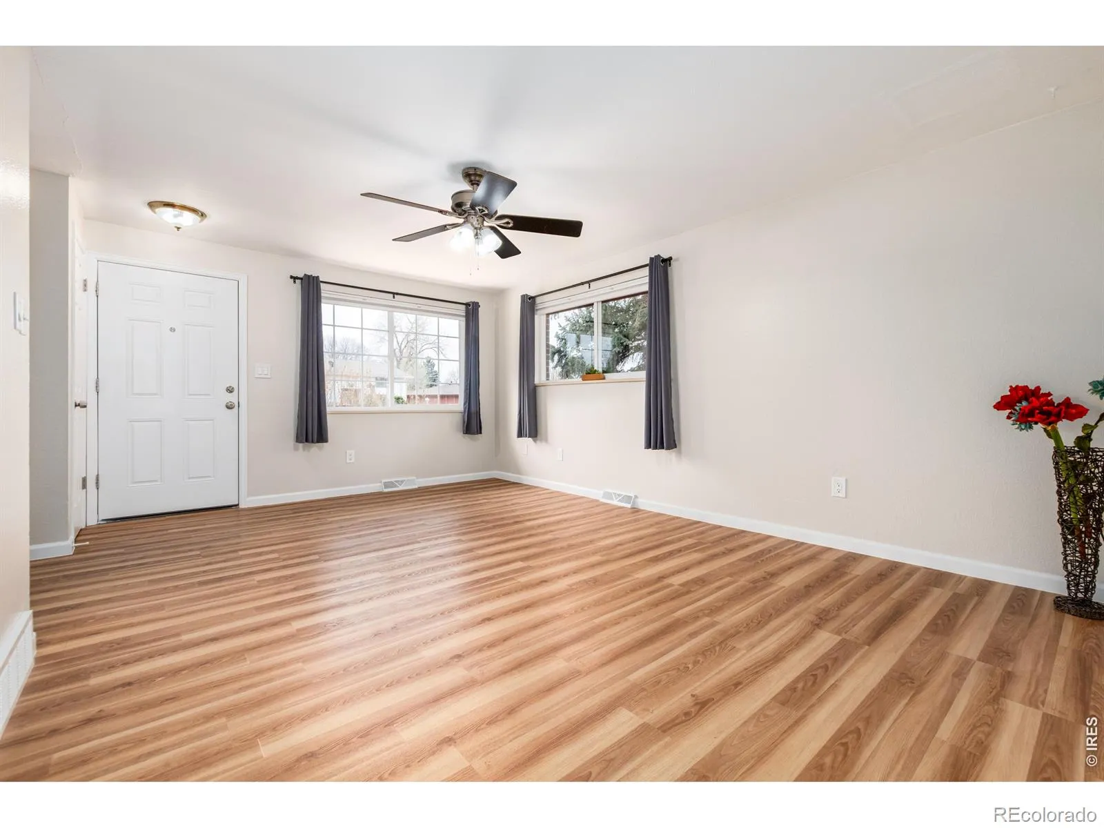 04042026005321 1600 3