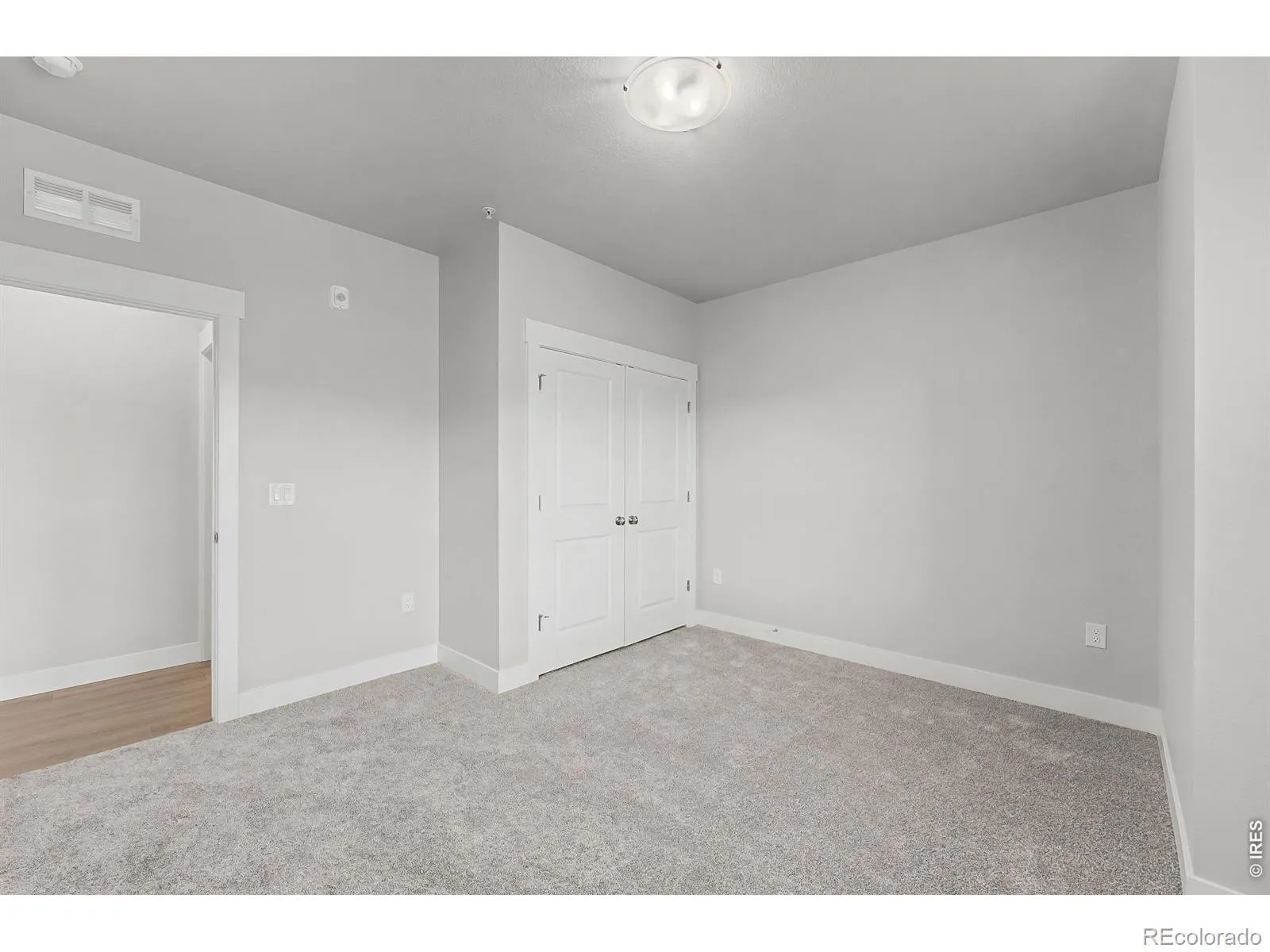 04072026003535 1600 12