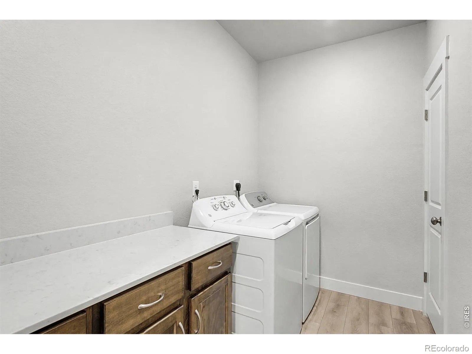 04072026003535 1600 15