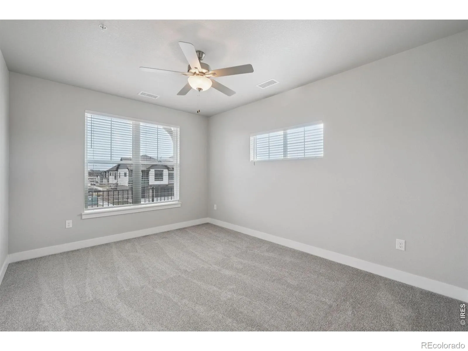 04102026153004 1600 11