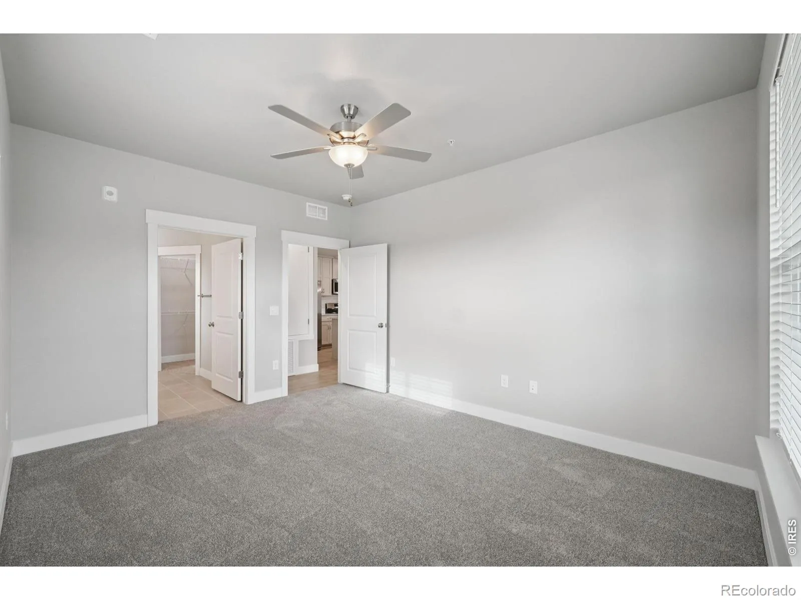 04102026153004 1600 12