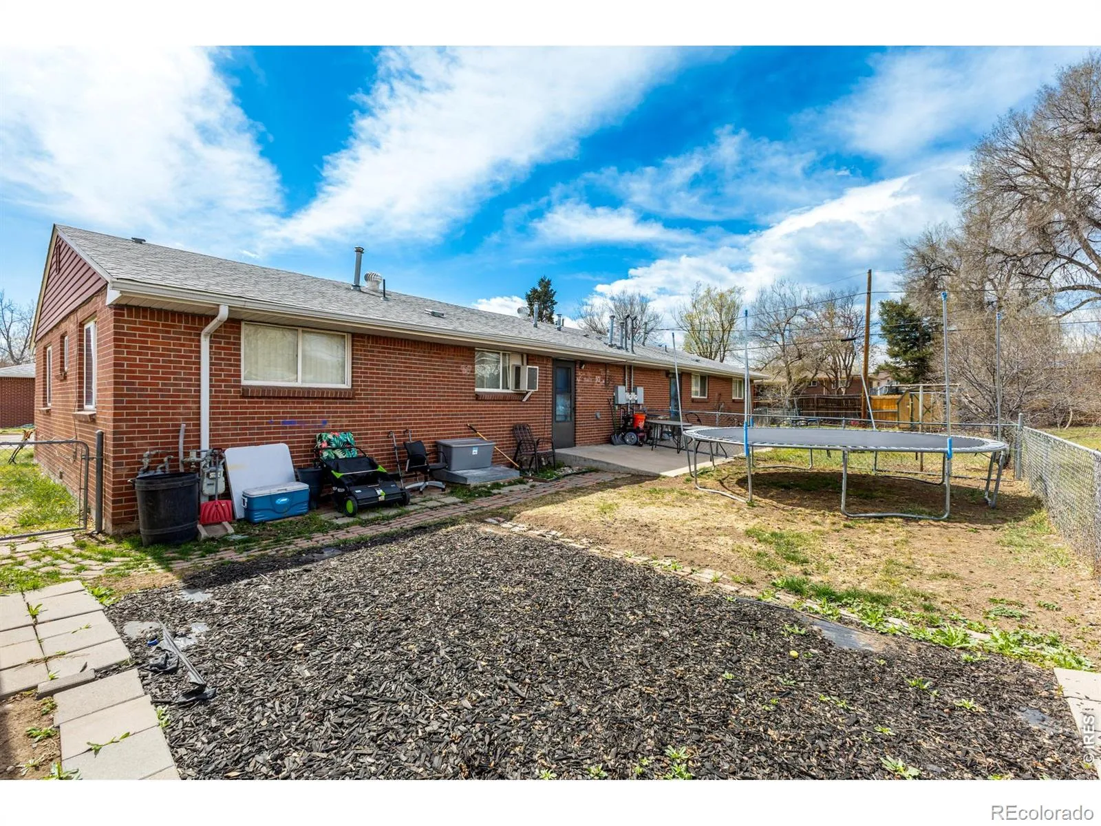 04012026150800 1600 21