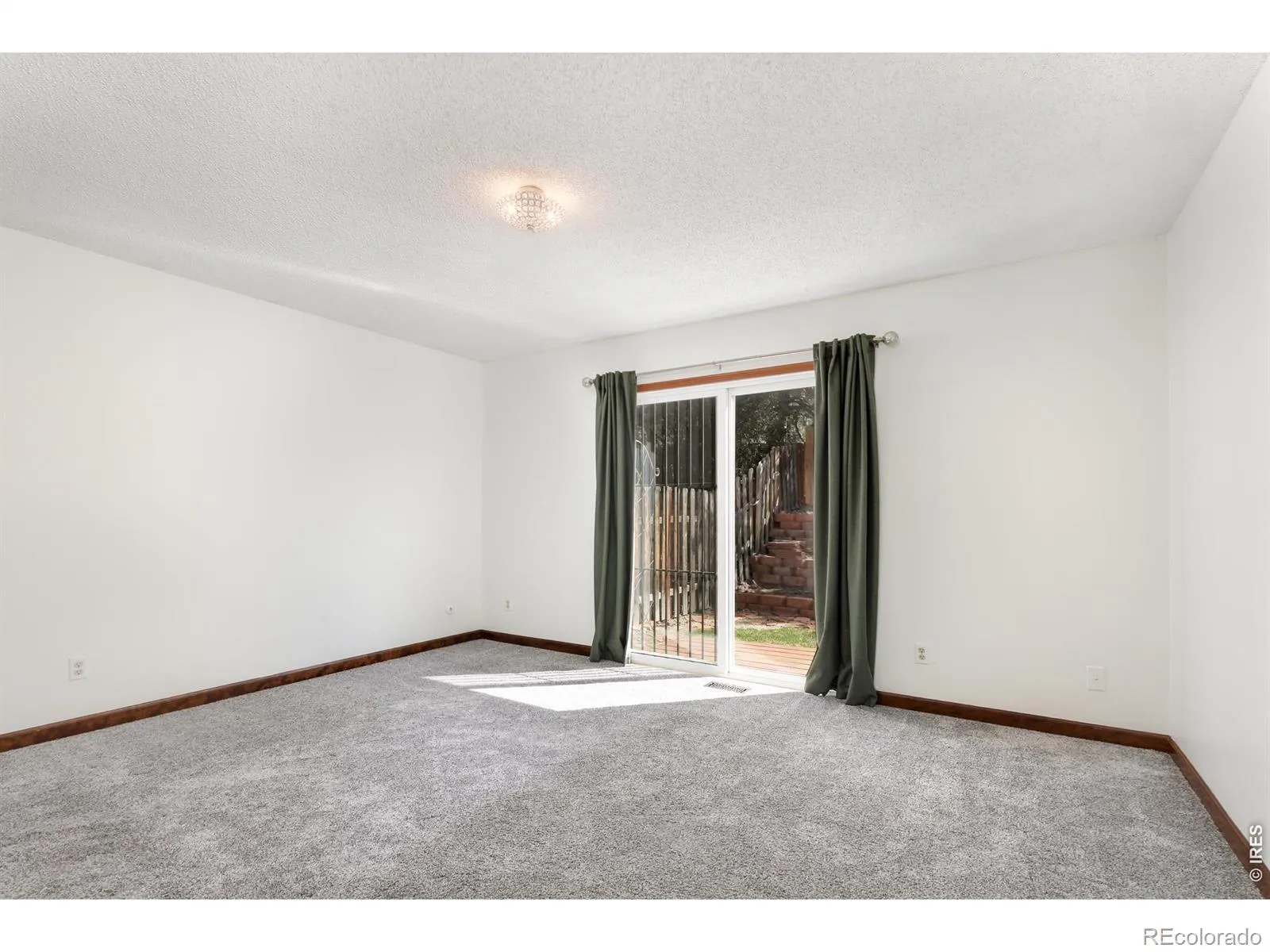 1224 Cornell Drive Longmont CO 80503 MLS #RECIR1055246 04302026041506 1600 15