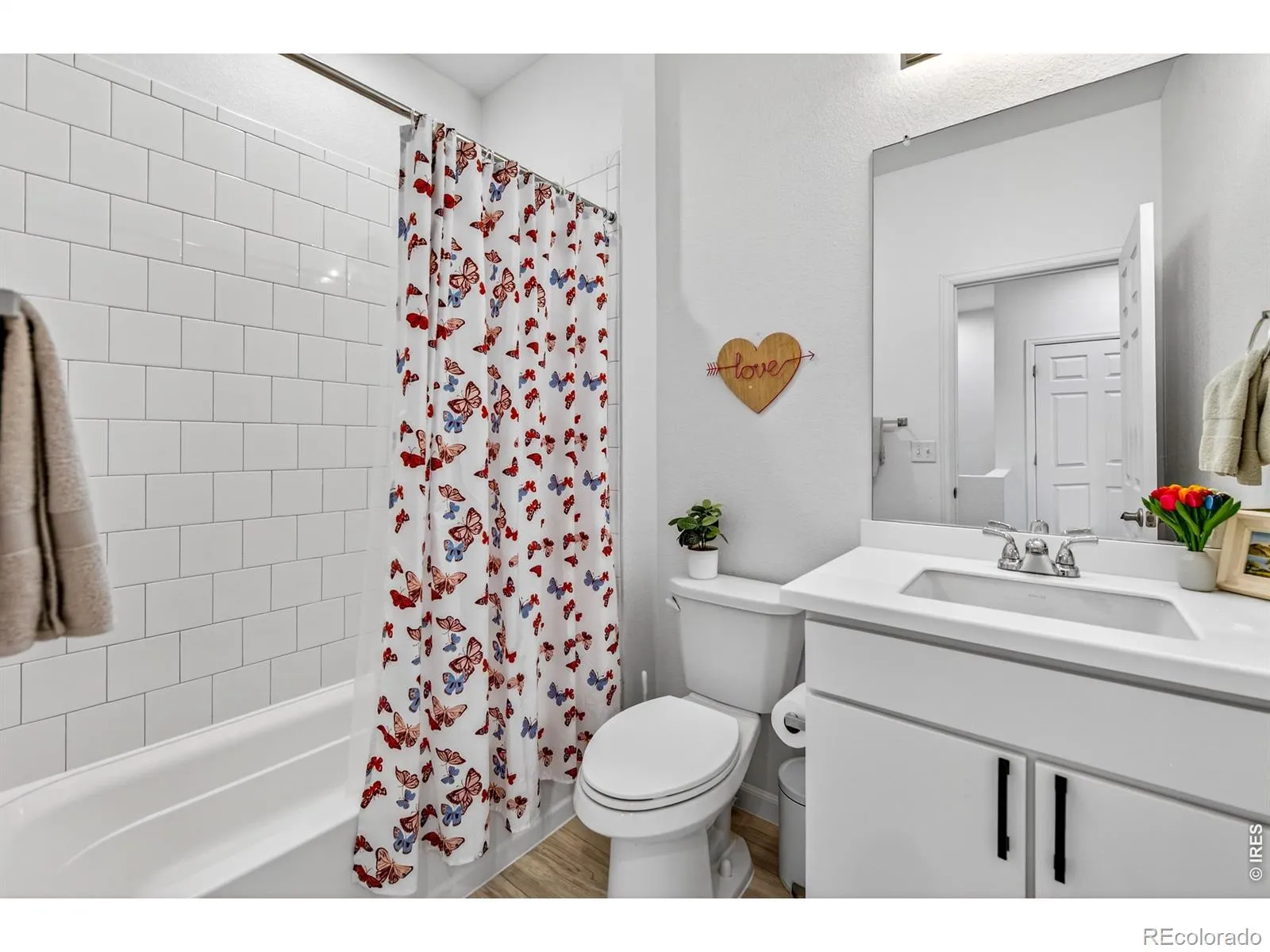 04012026185357 1600 13