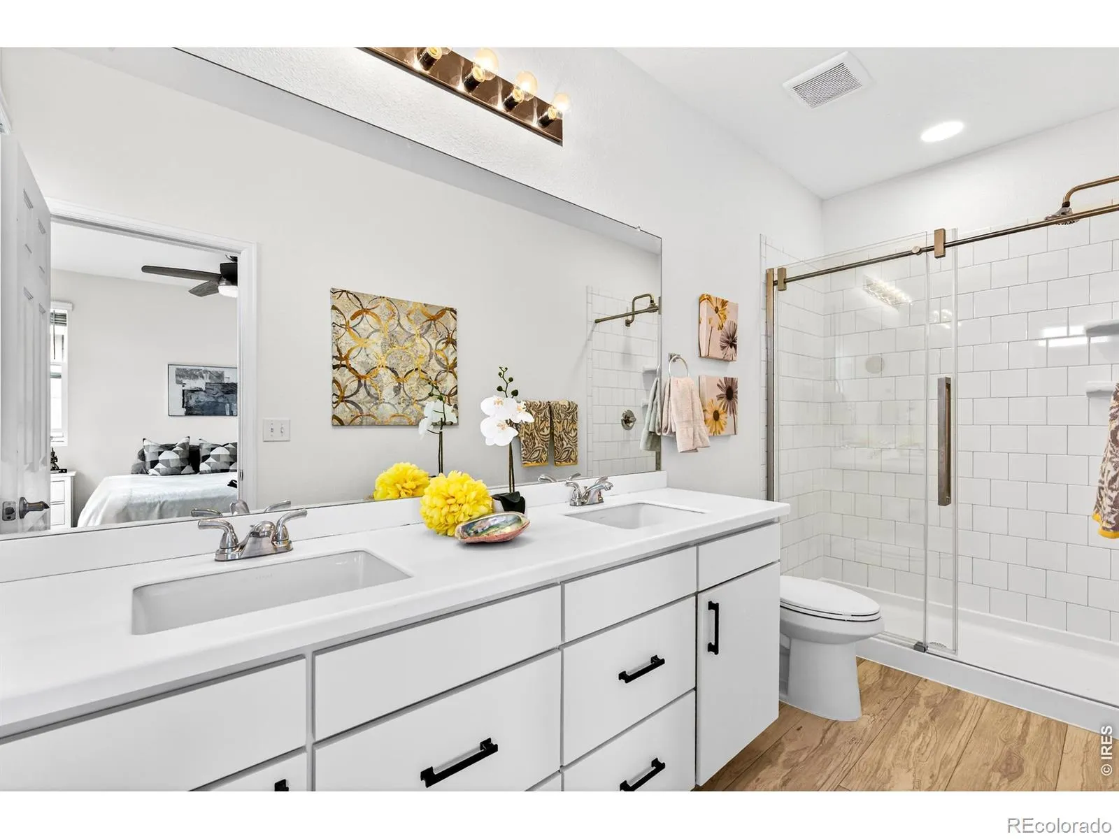 04012026185357 1600 4