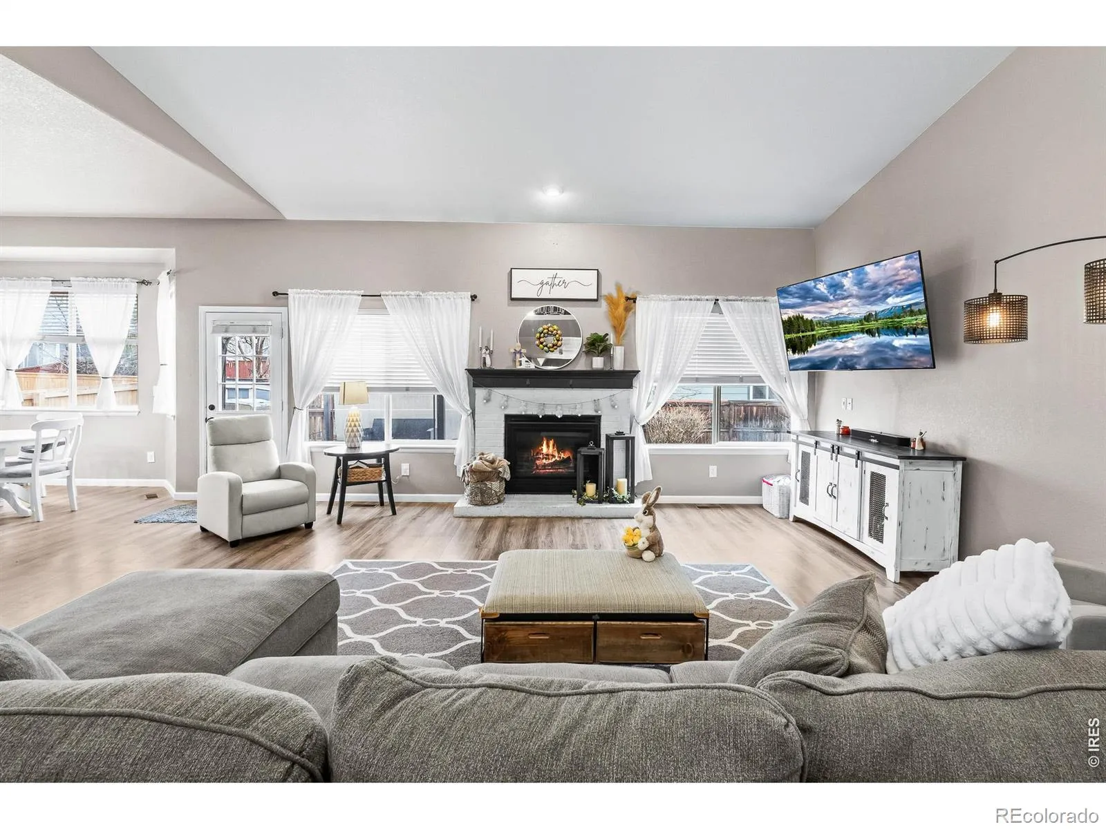 1710 Polo Way Longmont CO 80504 MLS #RECIR1055354 05022026054724 1600 5
