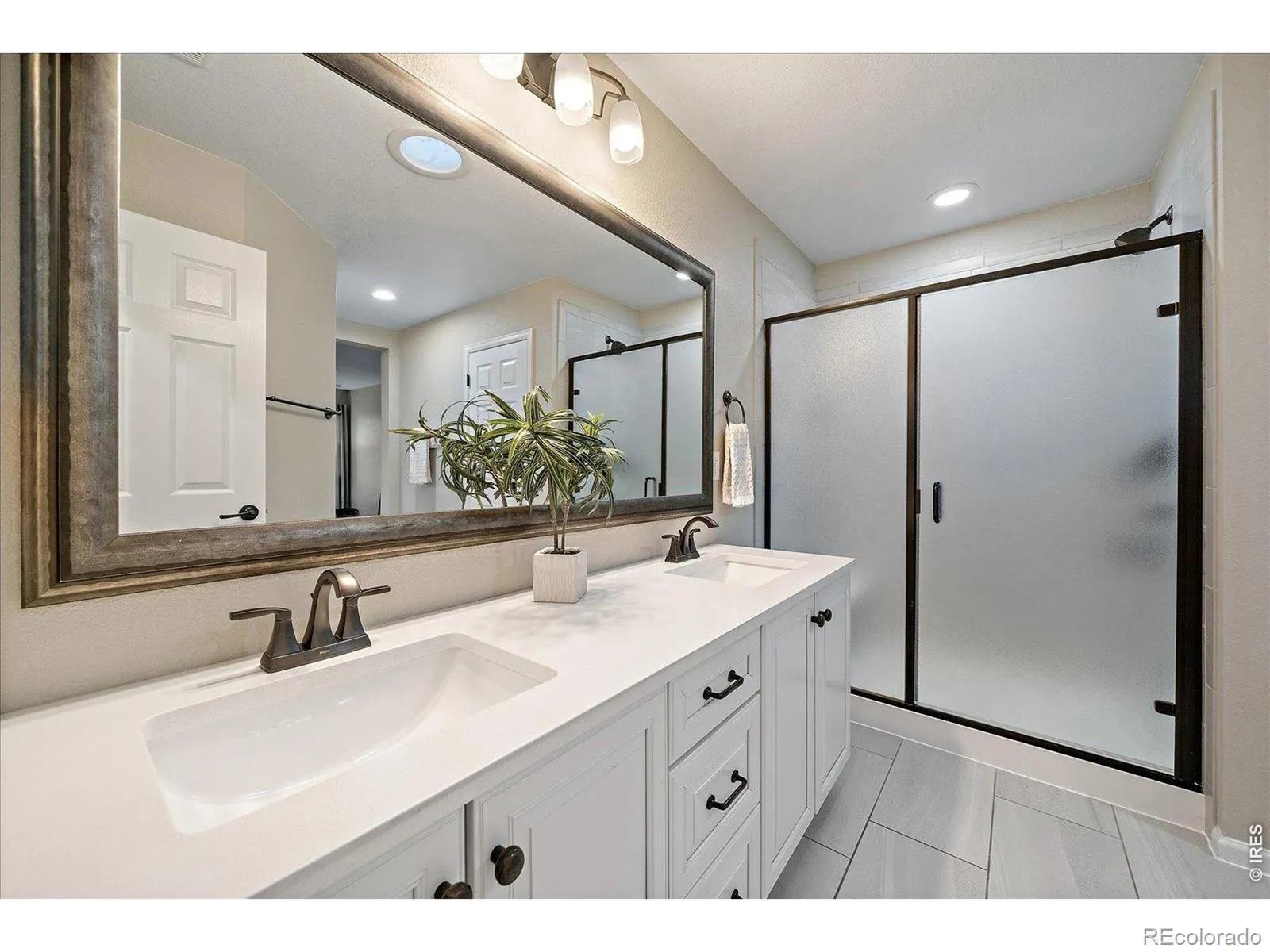 04062026173911 1600 25