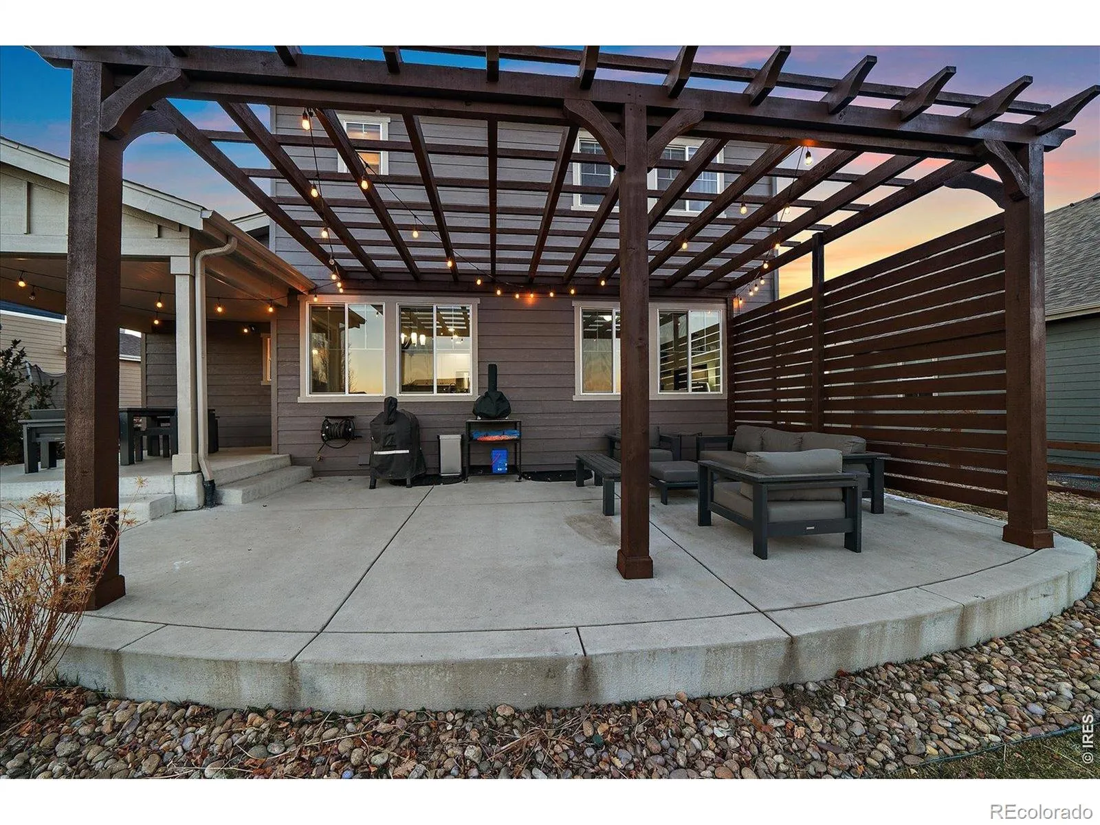 04062026173911 1600 27