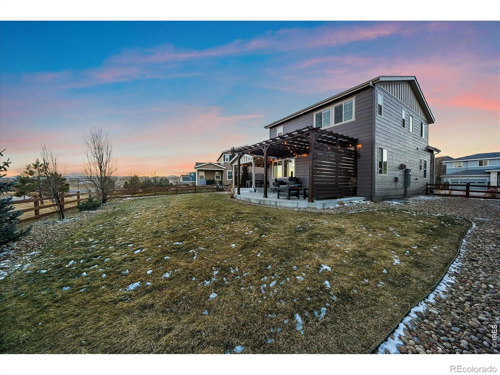 04062026173911 1600 32