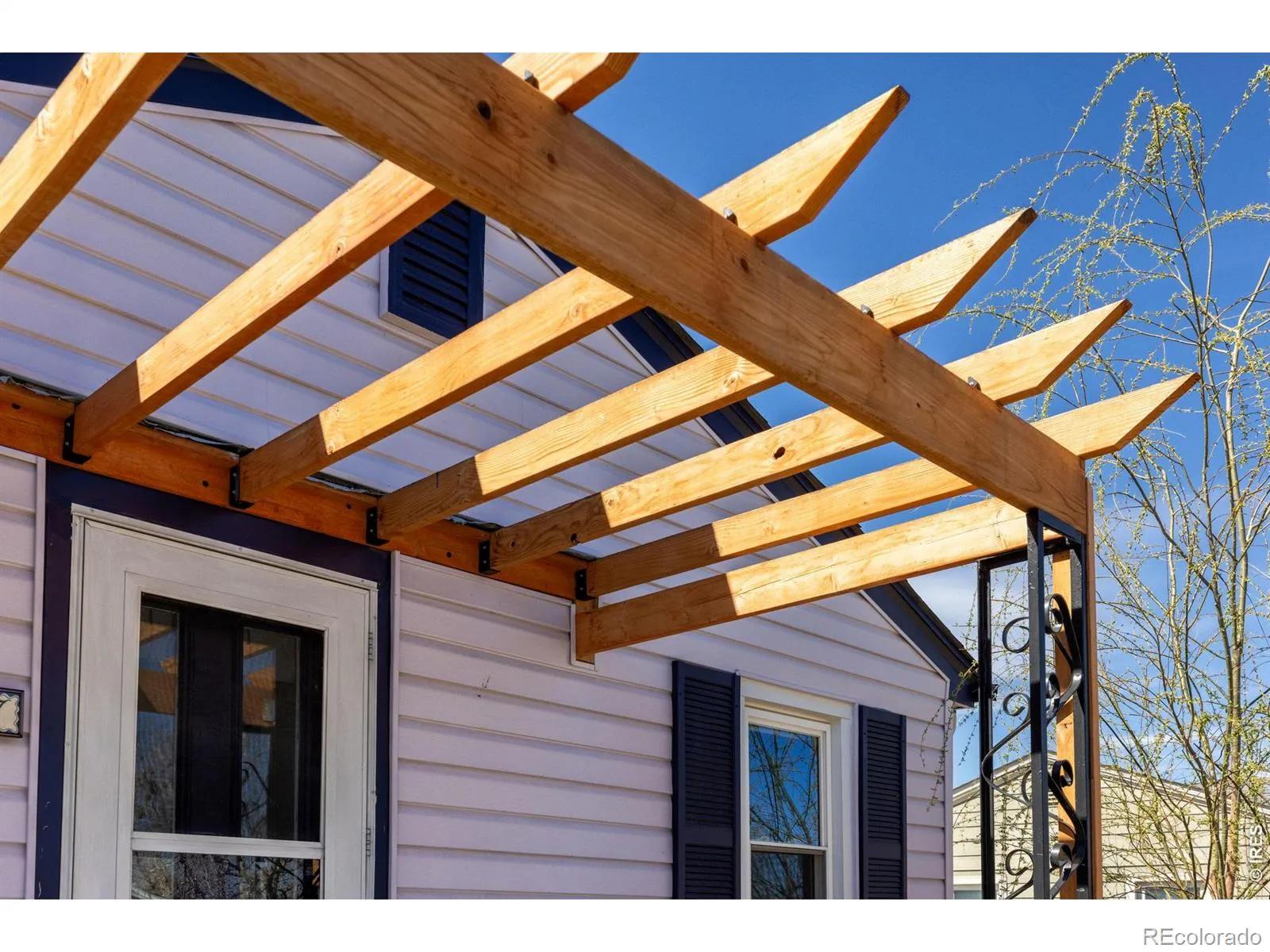 04142026181123 1600 29