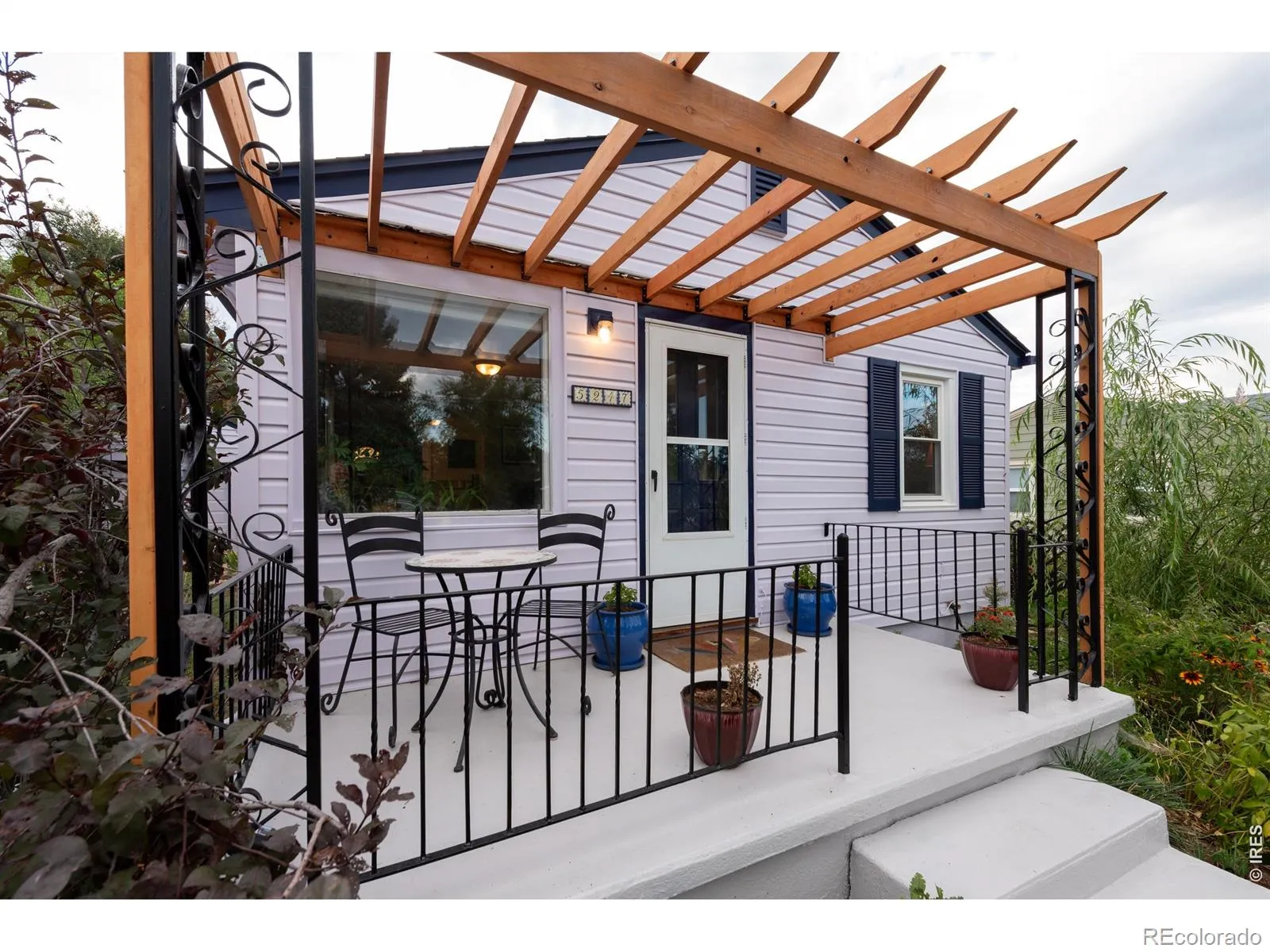 04142026181123 1600 4