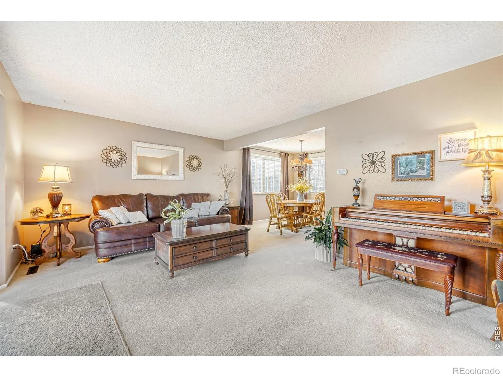 1617 Ithaca Court Longmont CO 80503 MLS #RECIR1055501 04302026041522 1600 1