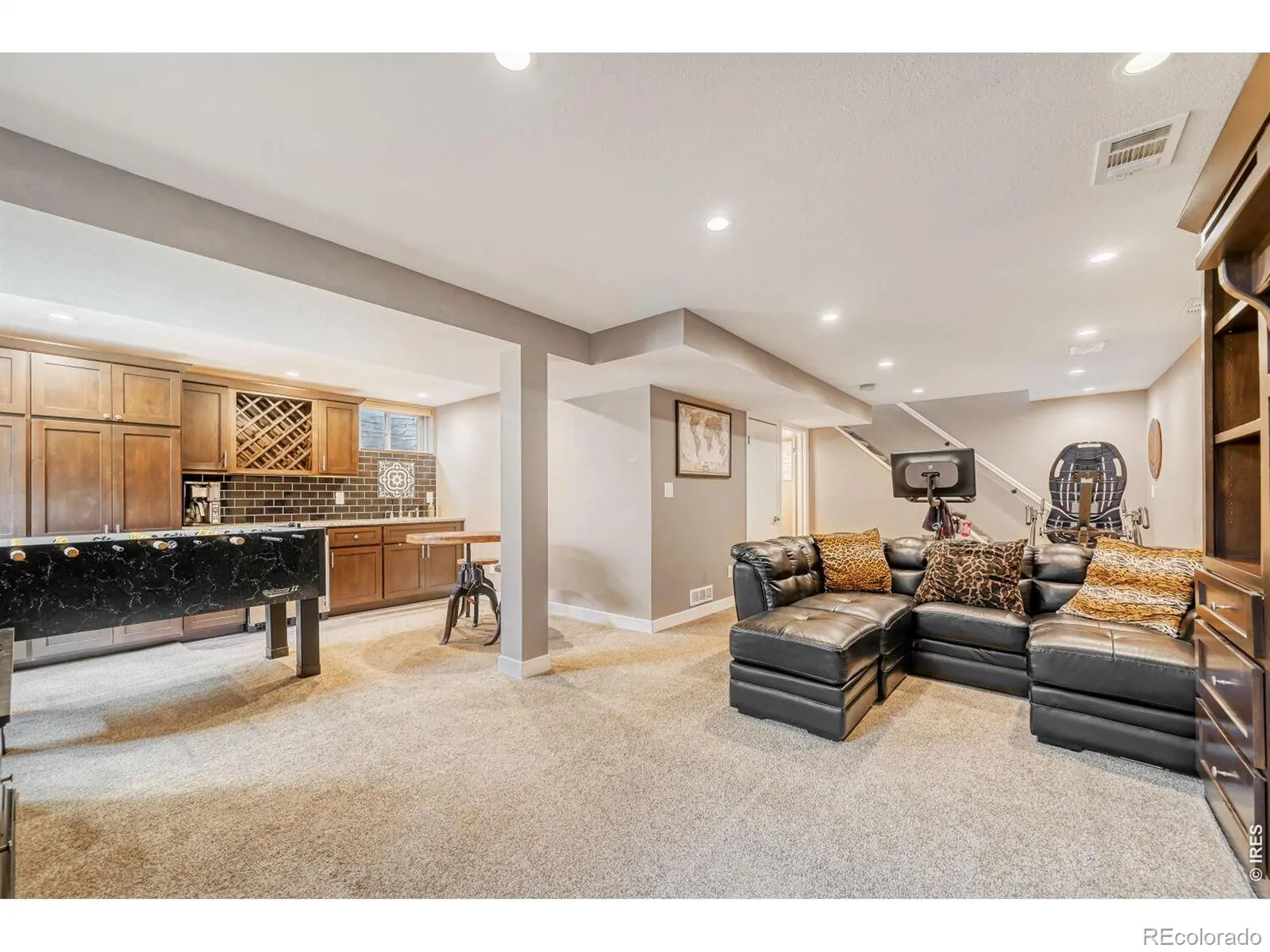 1617 Ithaca Court Longmont CO 80503 MLS #RECIR1055501 04302026041522 1600 12