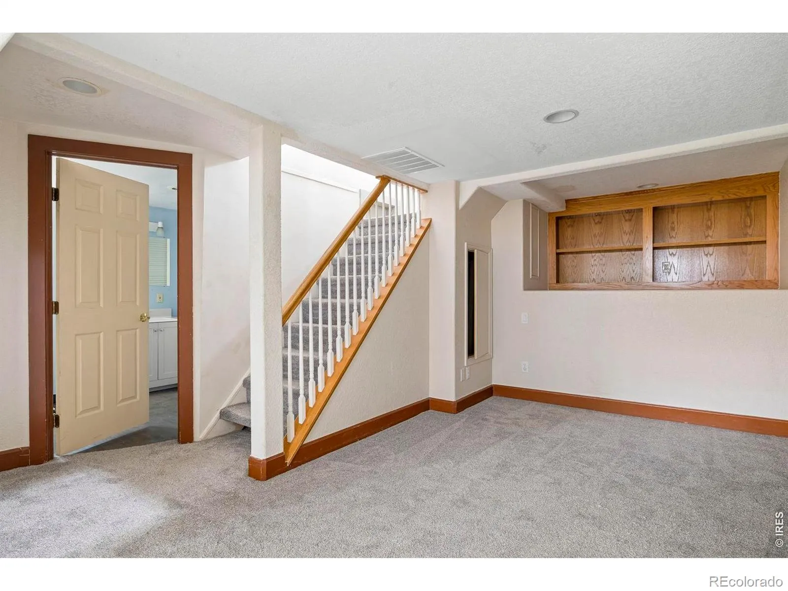 04042026005823 1600 18