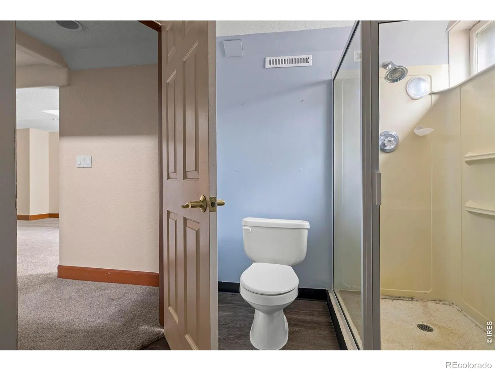 04042026005823 1600 22