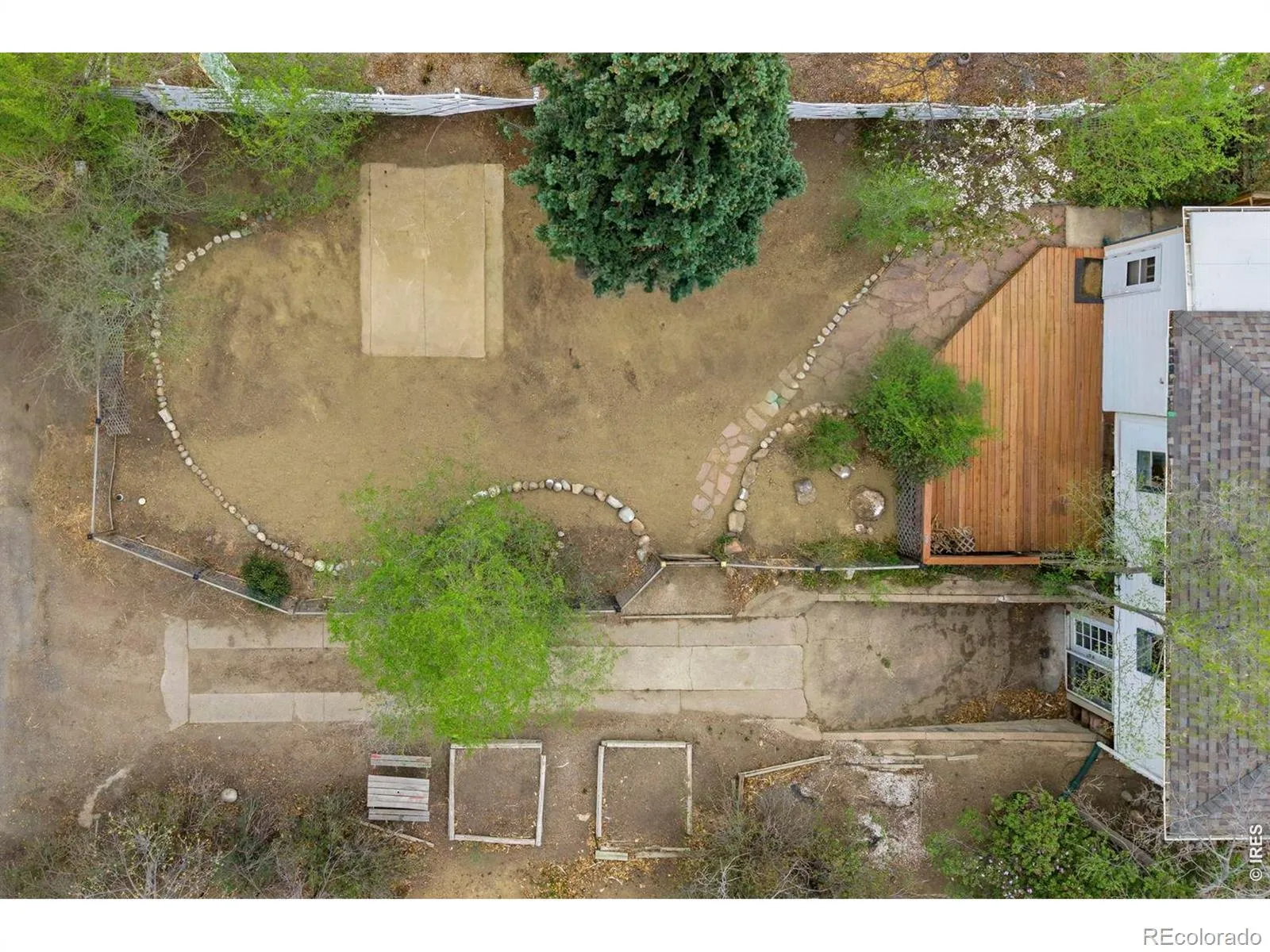 04042026005823 1600 27