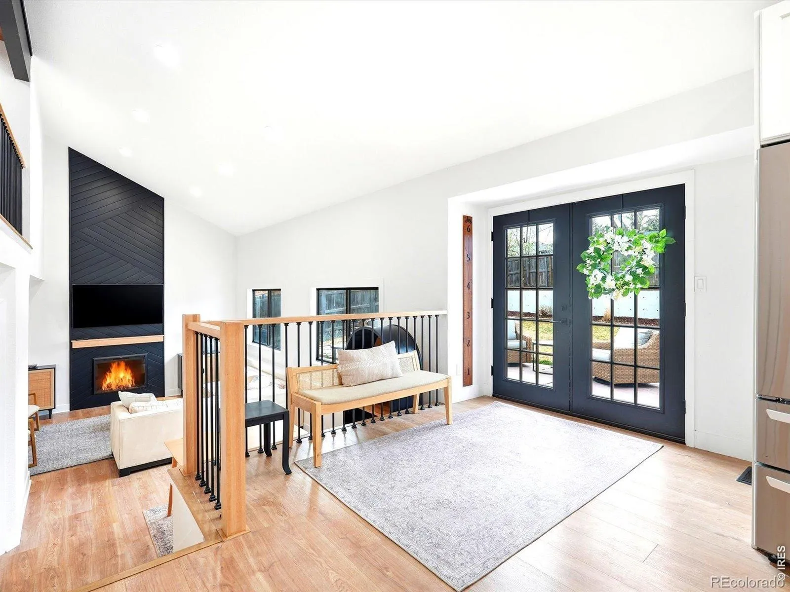 04032026233248 1600 13