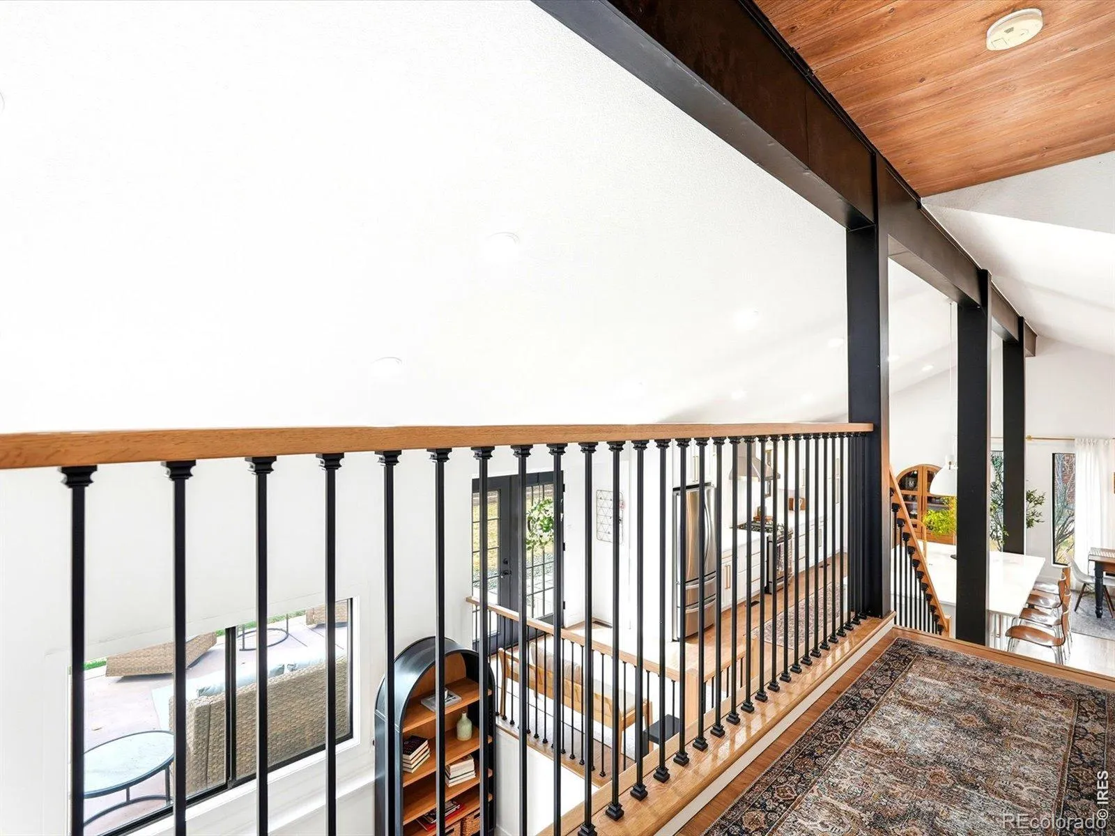 04032026233248 1600 22