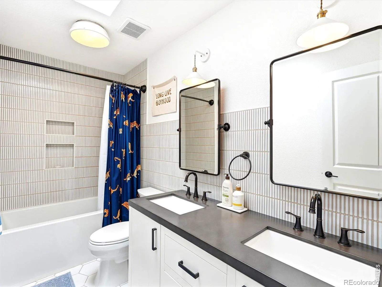 04032026233248 1600 30