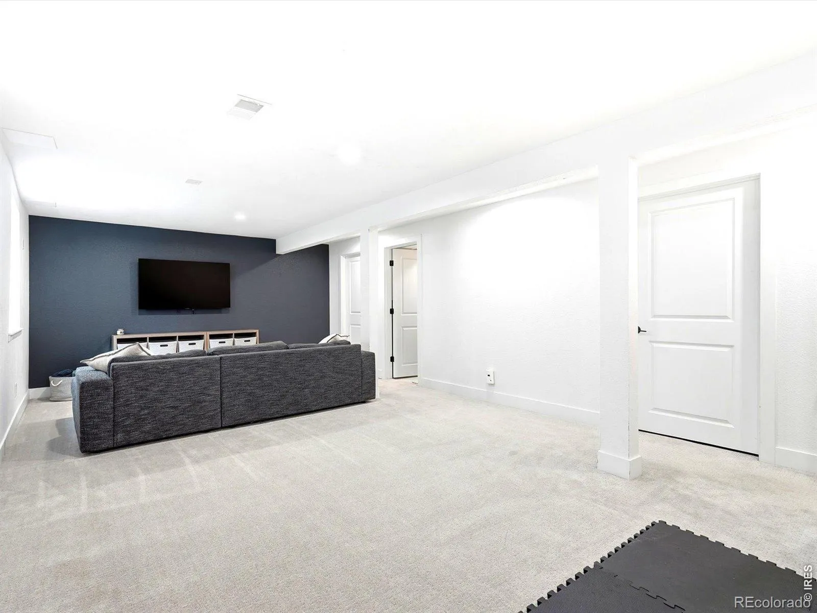 04032026233248 1600 31