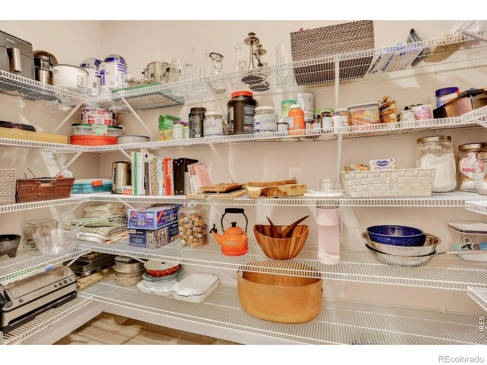 04042026000538 1600 18