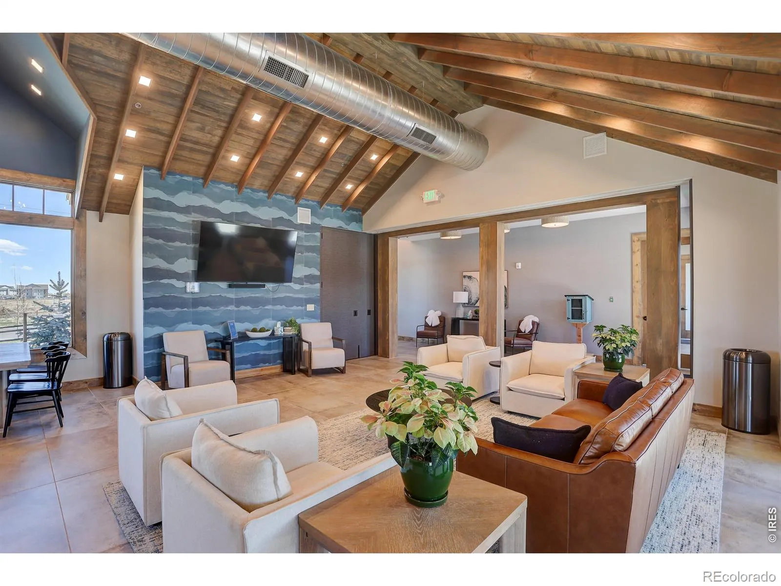 04042026000538 1600 38