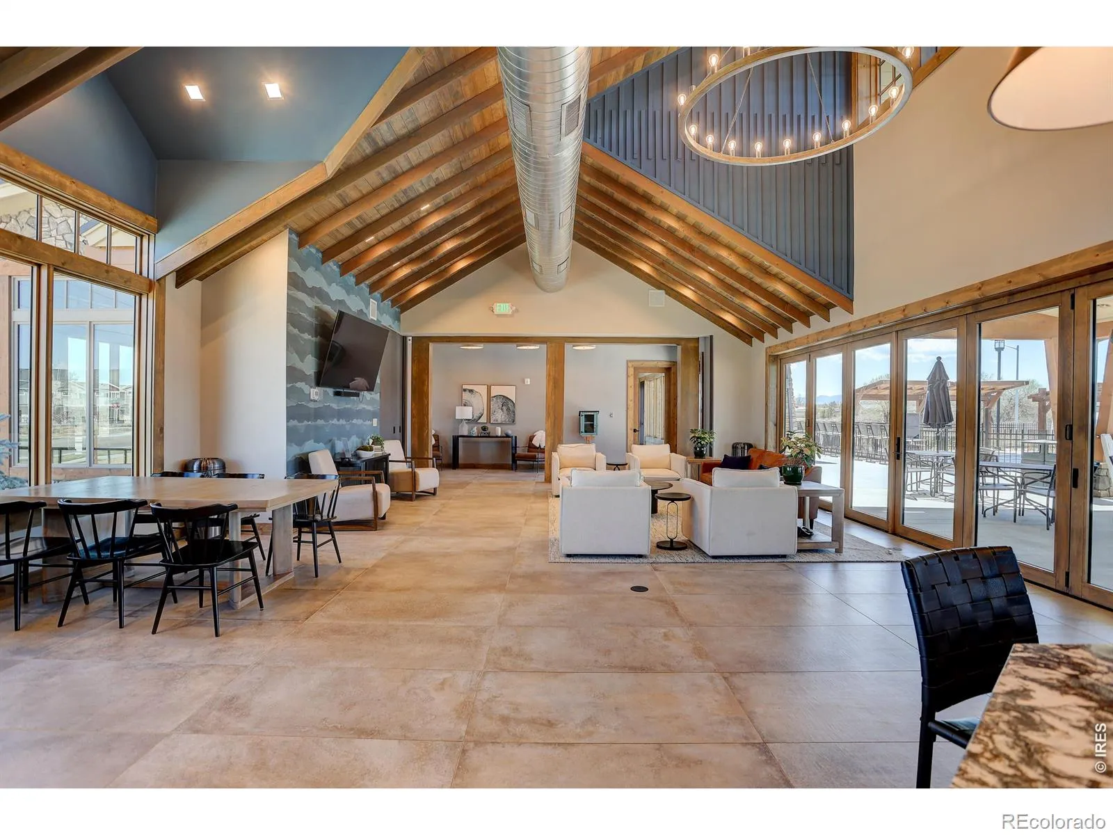 04042026000538 1600 40