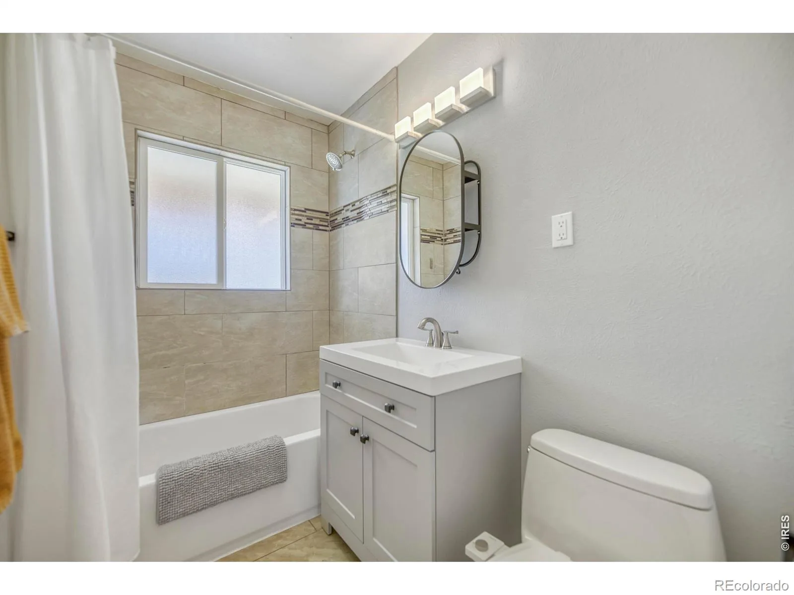 11520 E 2nd Avenue Aurora CO 80010 | MLS #RECIR1055611 07272026213543 1600 20