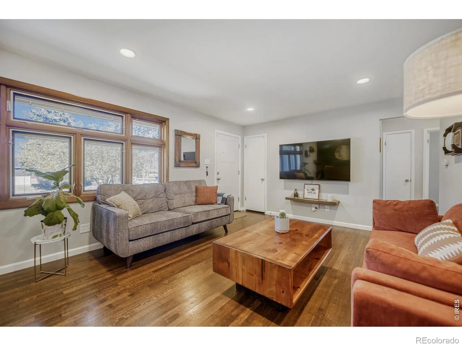 11520 E 2nd Avenue Aurora CO 80010 | MLS #RECIR1055611 07272026213543 1600 7