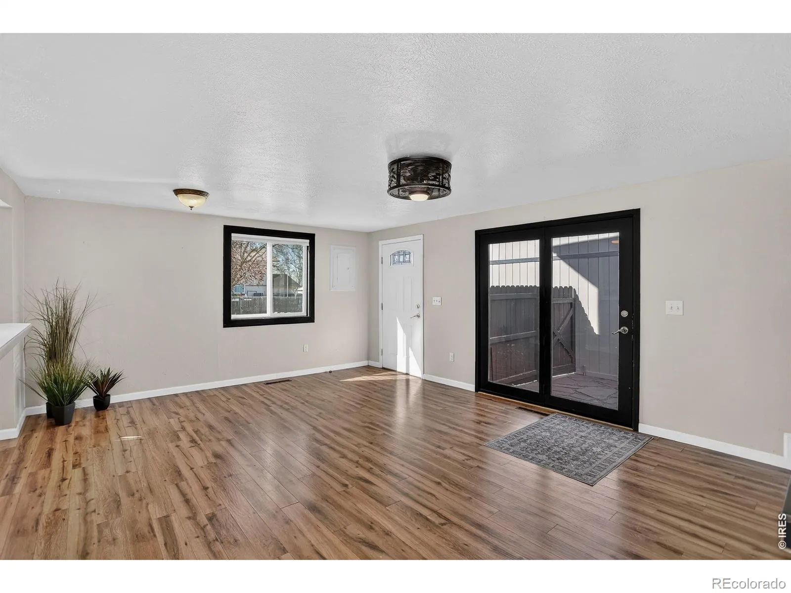 04042026053559 1600 11