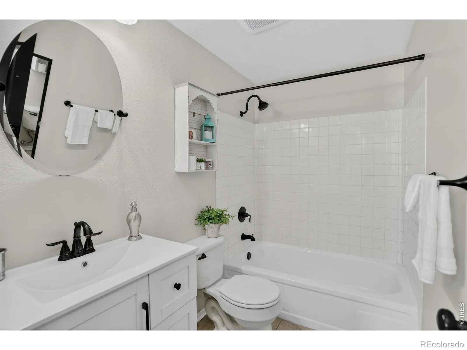 04042026053559 1600 35