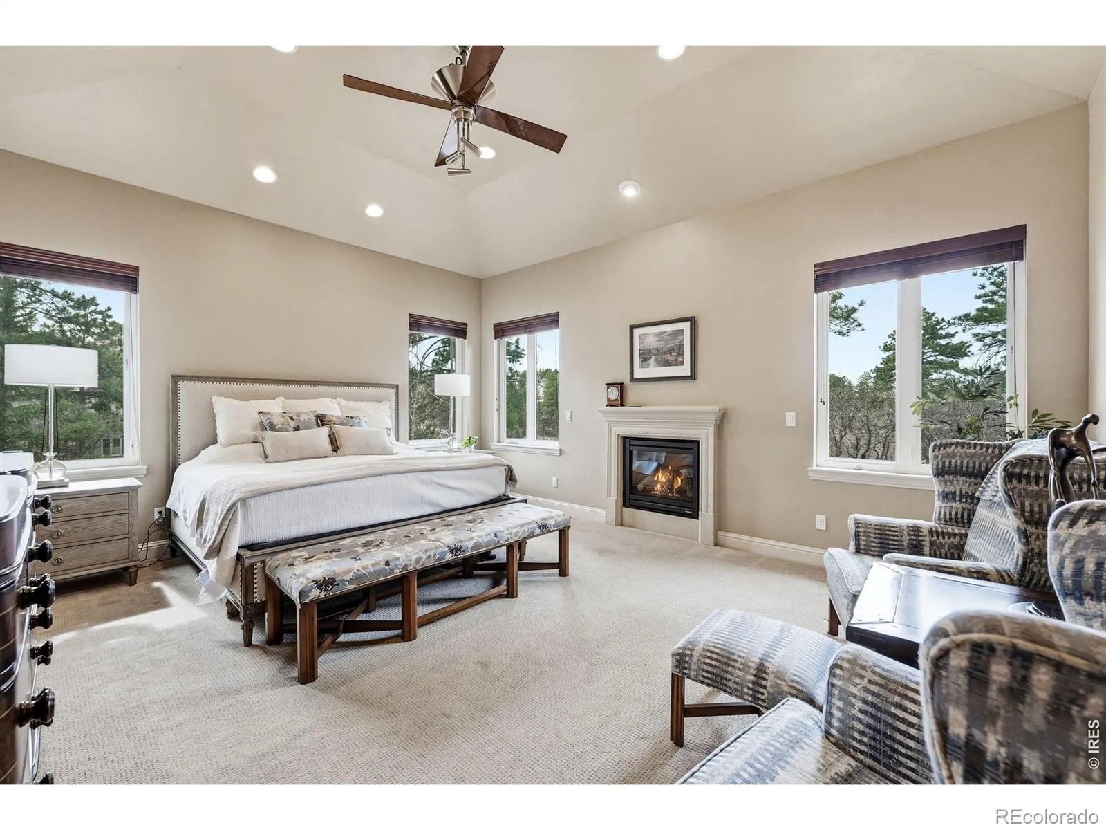 5025 Knobcone Drive Castle Rock CO 80108 MLS #RECIR1055640 04102026004534 1600 19