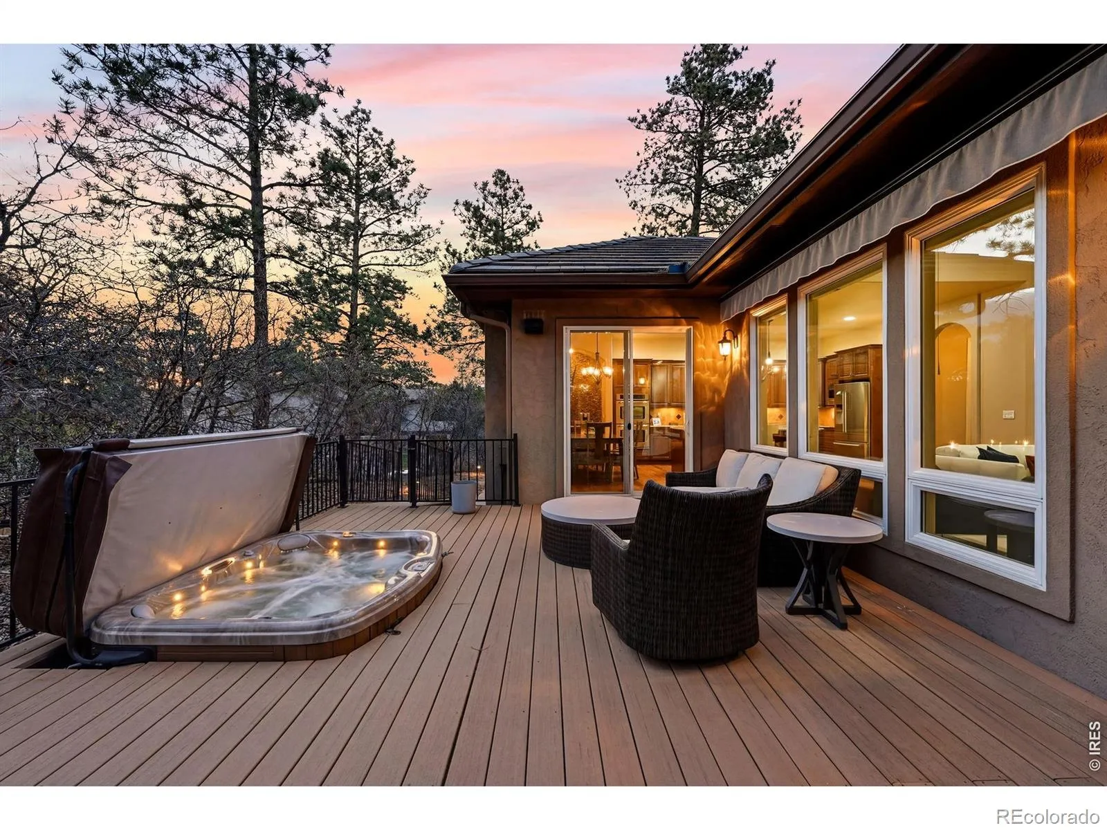 5025 Knobcone Drive Castle Rock CO 80108 MLS #RECIR1055640 04102026004534 1600 41
