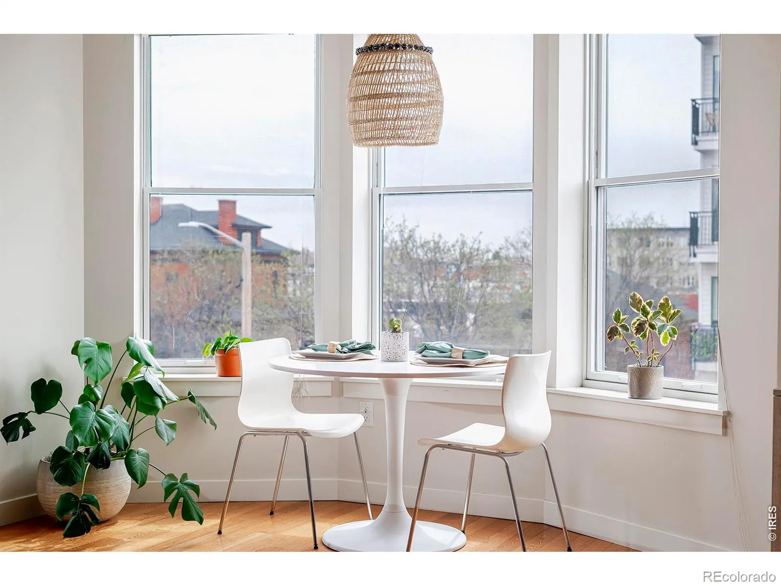 04072026173352 1600 1