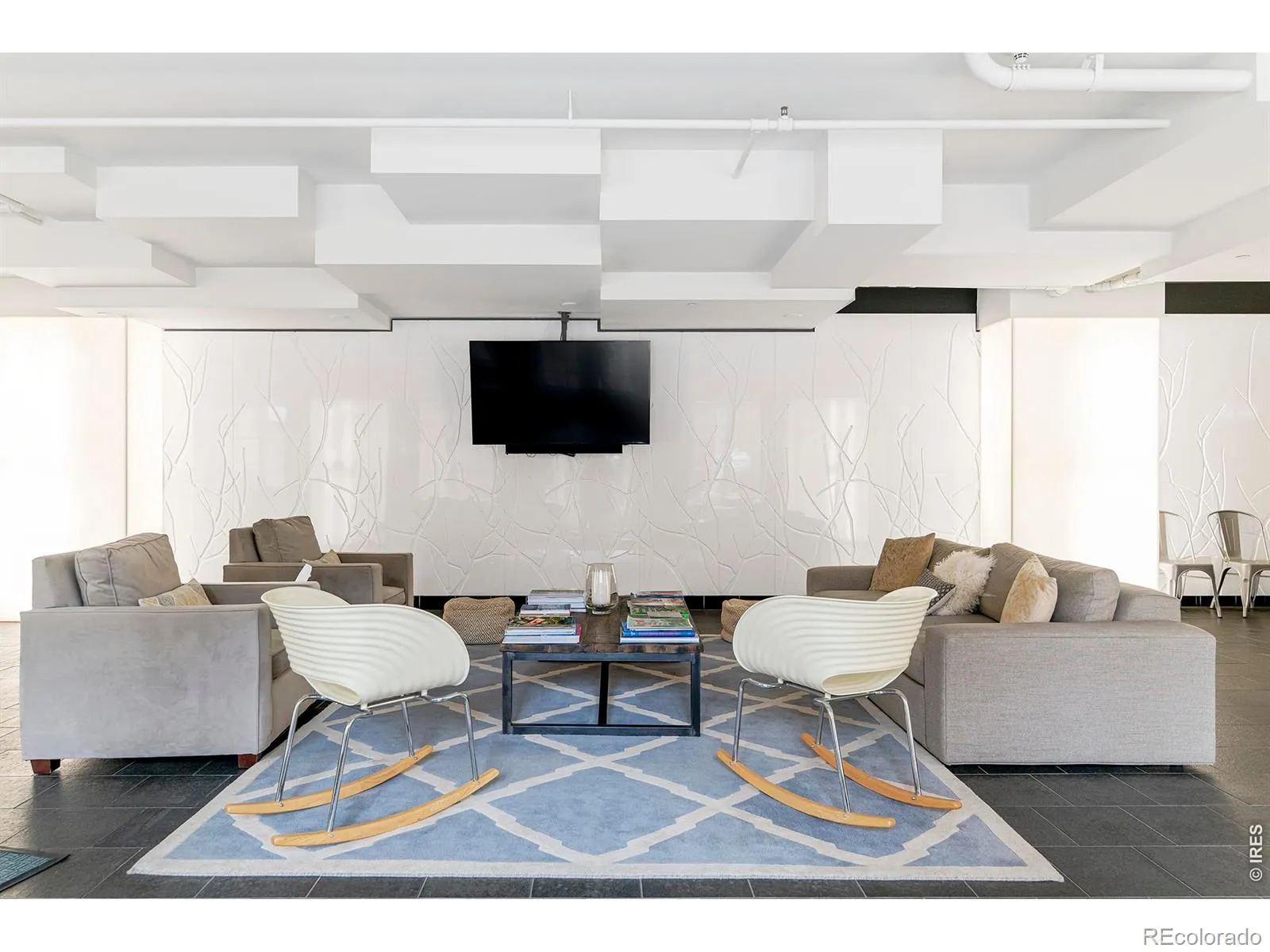 04072026173352 1600 40