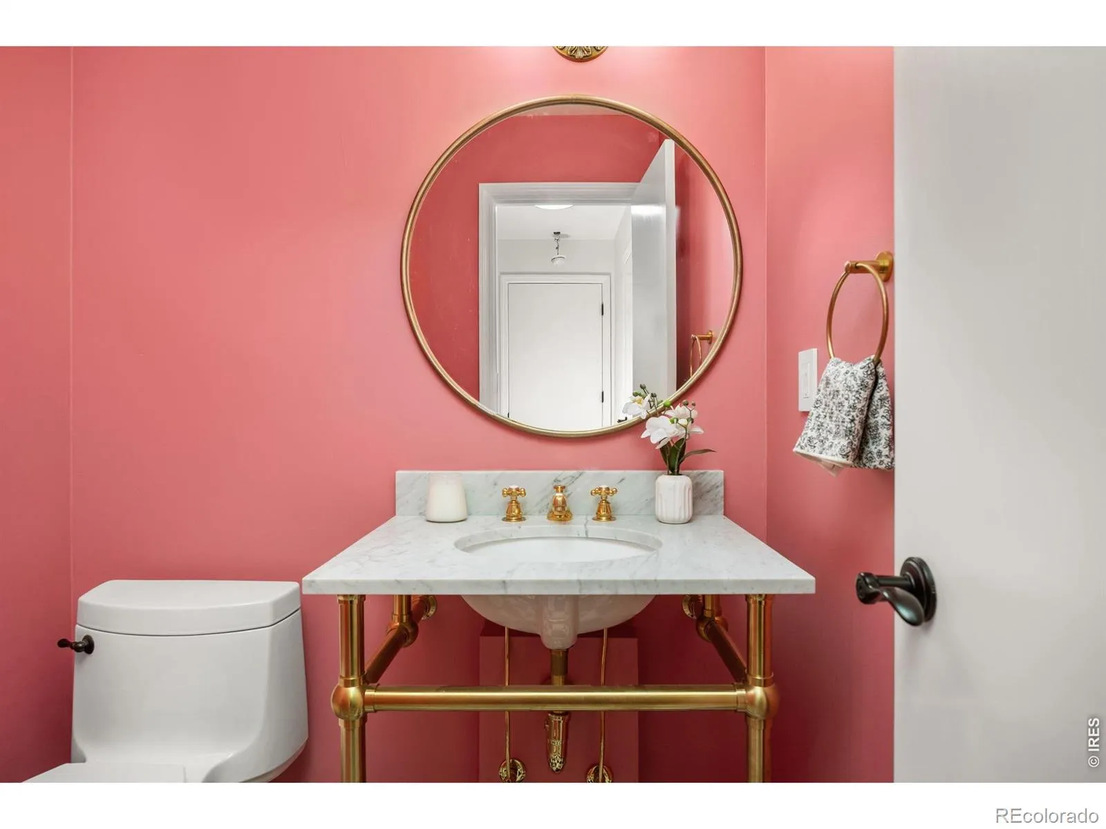 04072026230559 1600 13