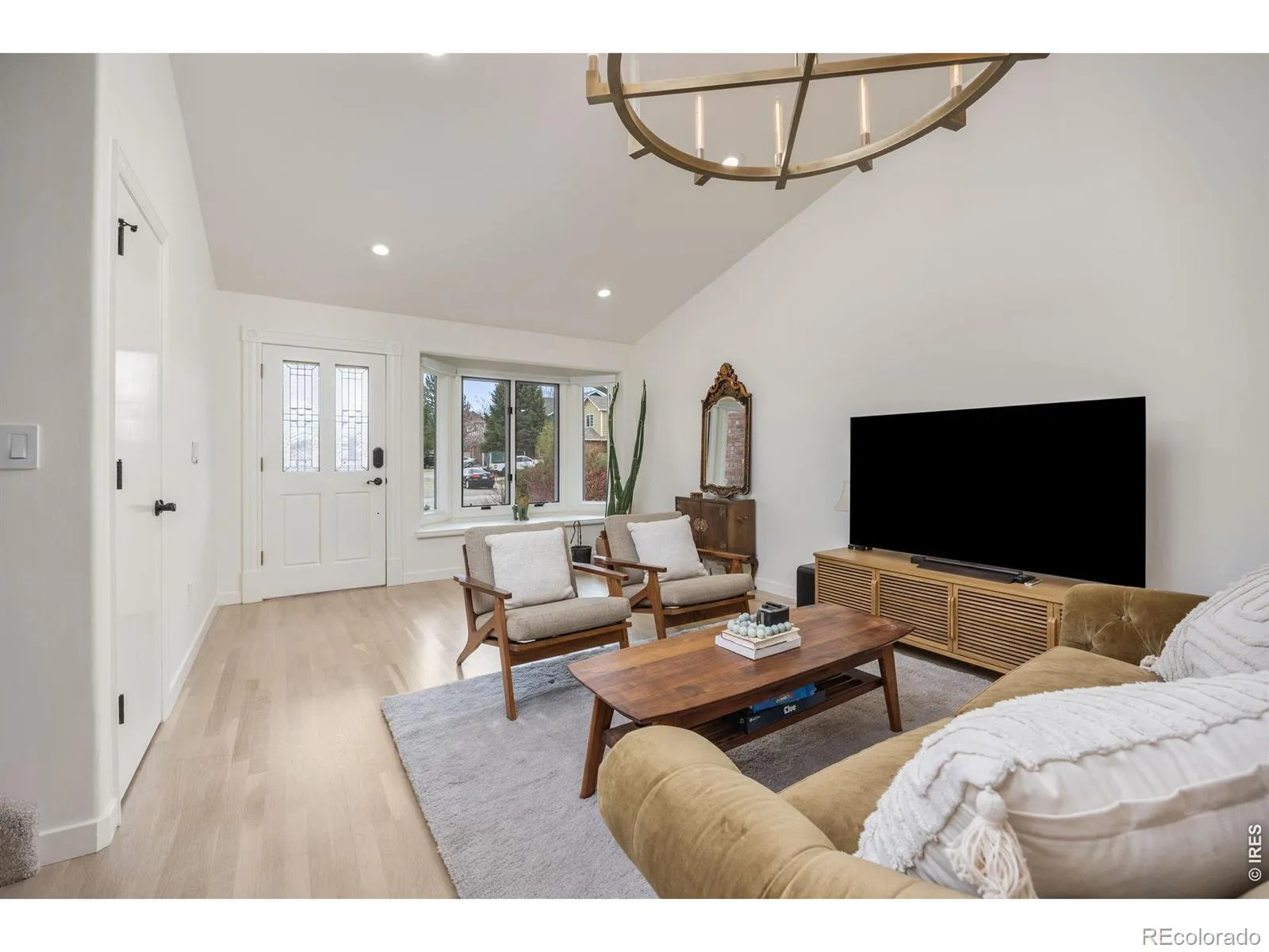 04072026230559 1600 5